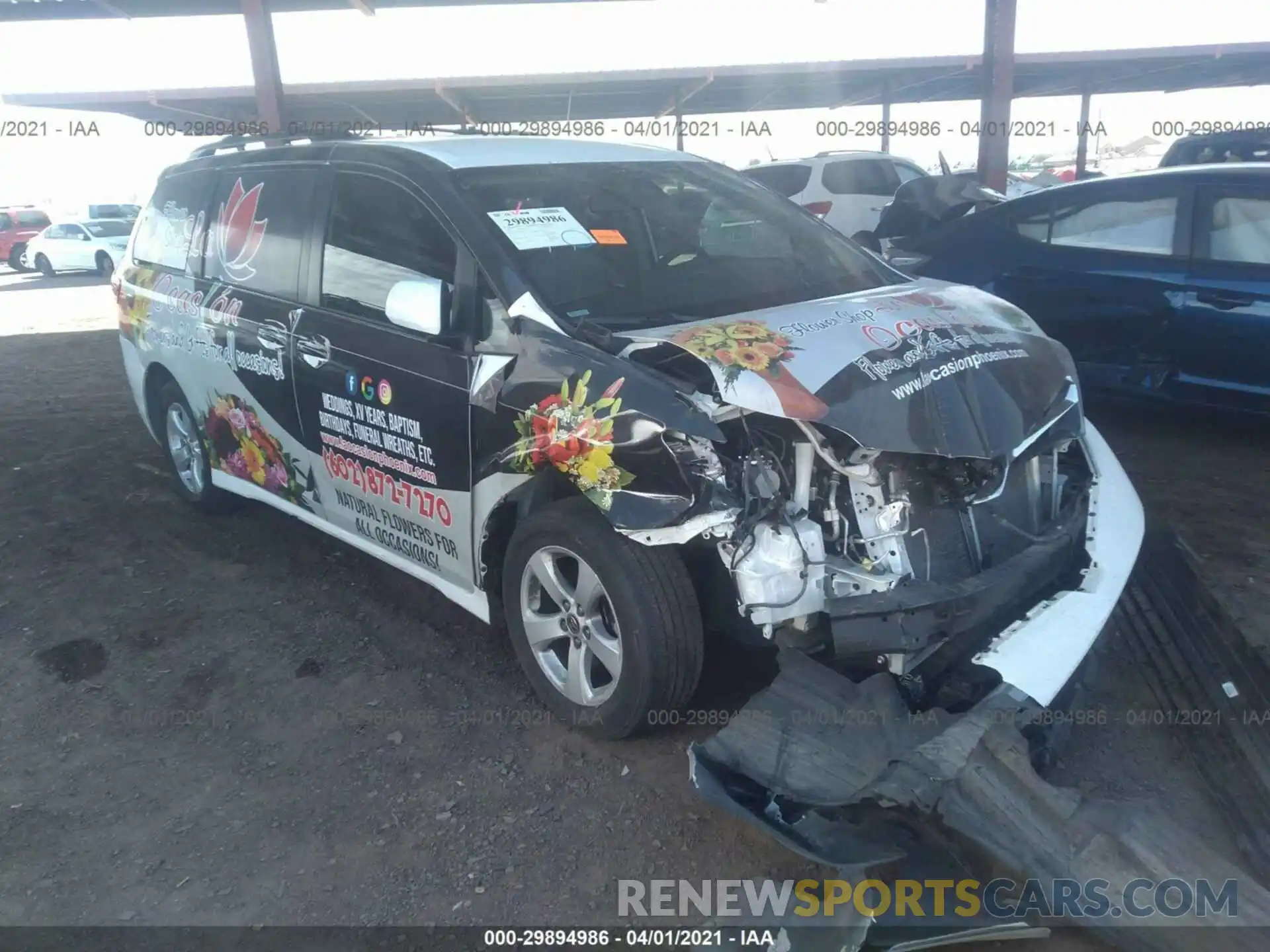 1 Photograph of a damaged car 5TDKZ3DCXLS077271 TOYOTA SIENNA 2020