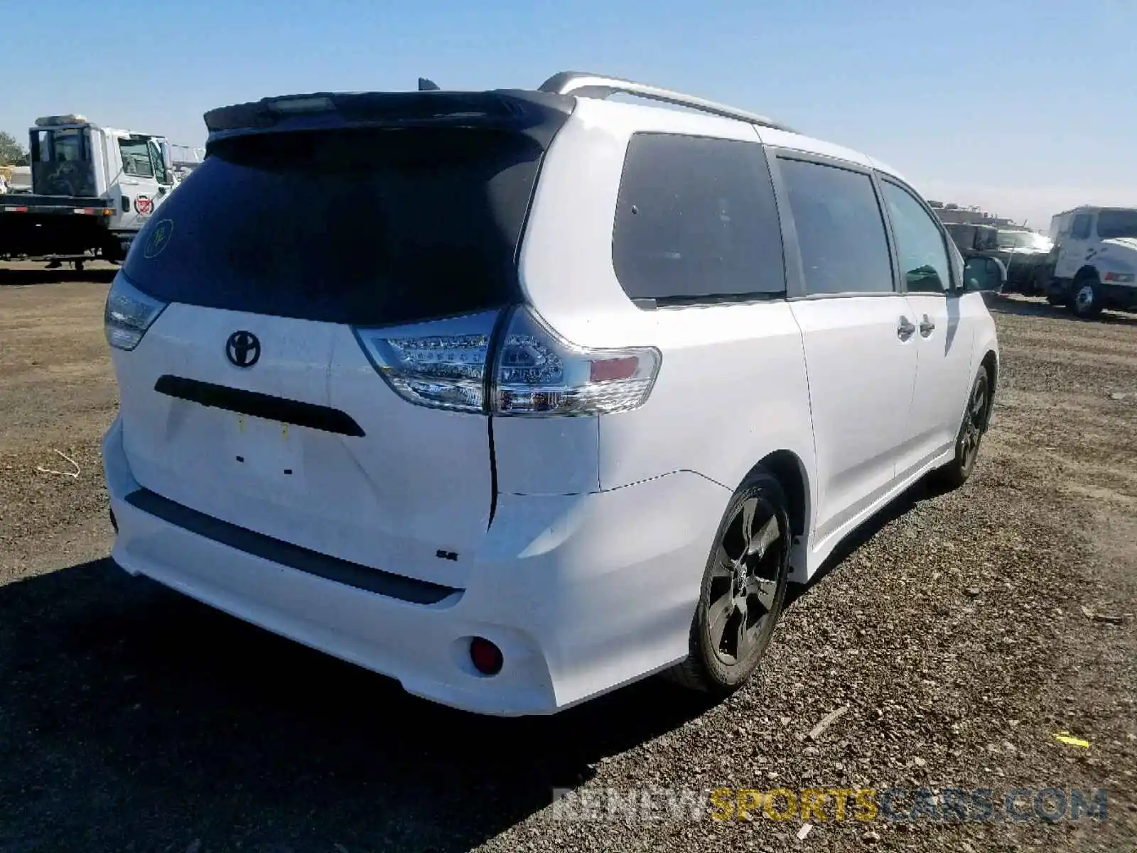 4 Фотография поврежденного автомобиля 5TDXZ3DC1LS028711 TOYOTA SIENNA 2020