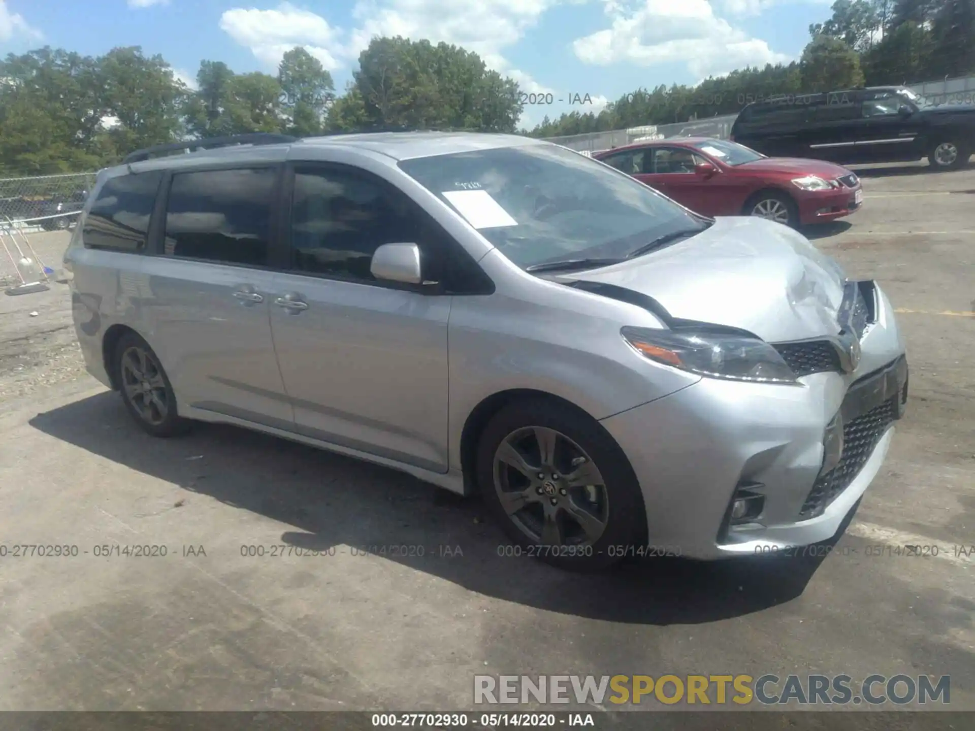 1 Photograph of a damaged car 5TDXZ3DC2LS059868 TOYOTA SIENNA 2020