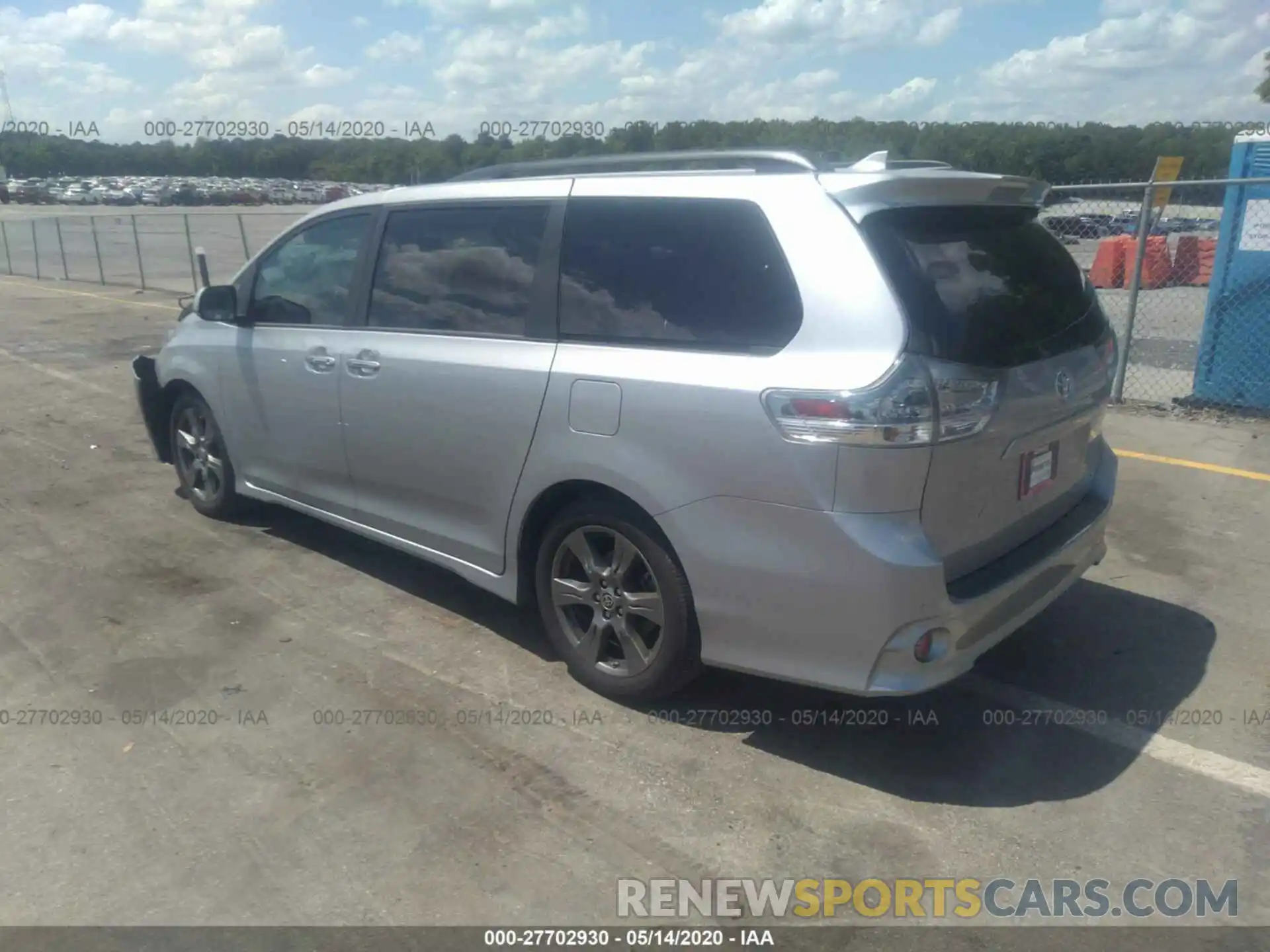 3 Фотография поврежденного автомобиля 5TDXZ3DC2LS059868 TOYOTA SIENNA 2020