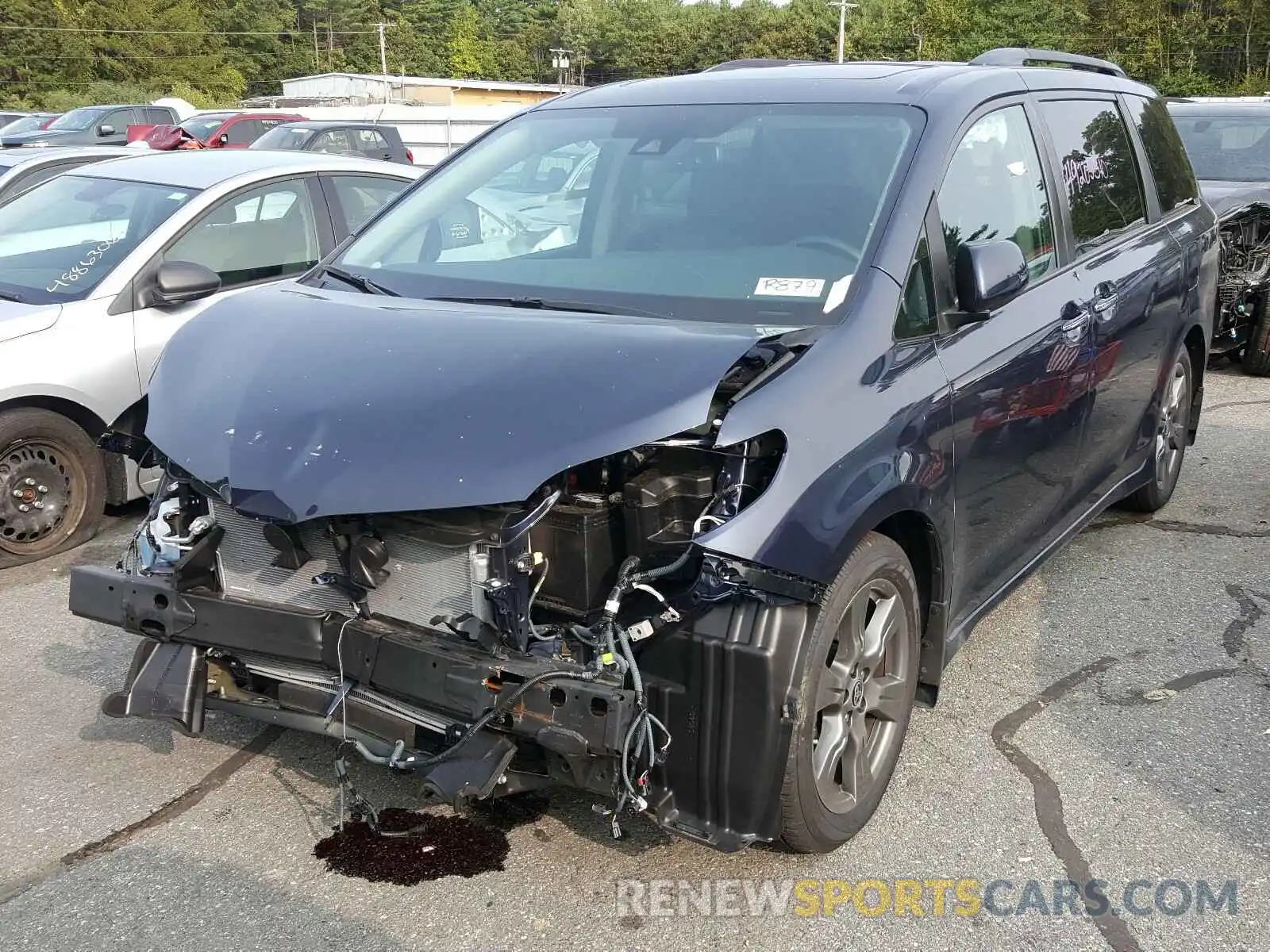 2 Photograph of a damaged car 5TDXZ3DC3LS070071 TOYOTA SIENNA 2020