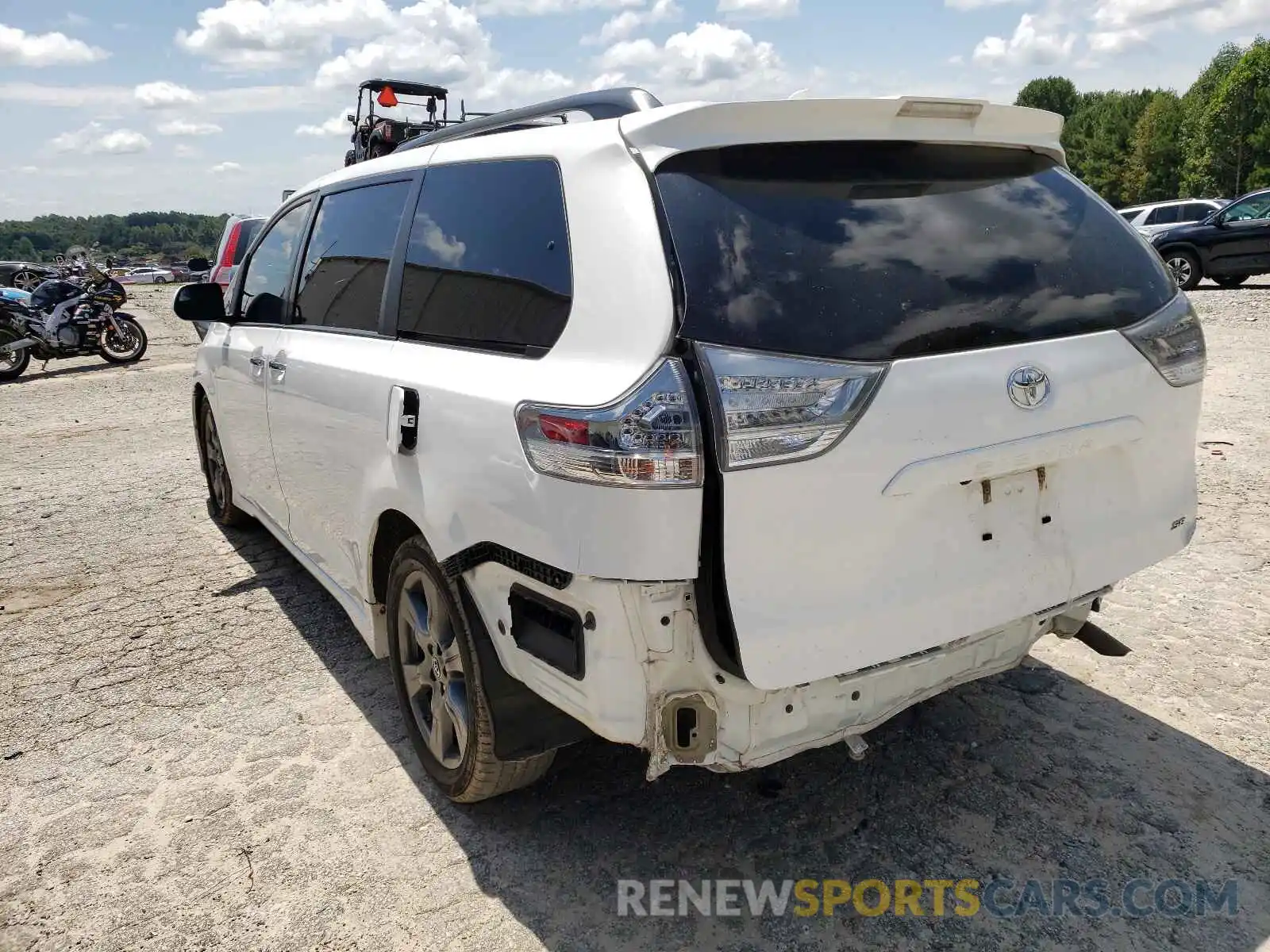 3 Фотография поврежденного автомобиля 5TDXZ3DC4LS023227 TOYOTA SIENNA 2020