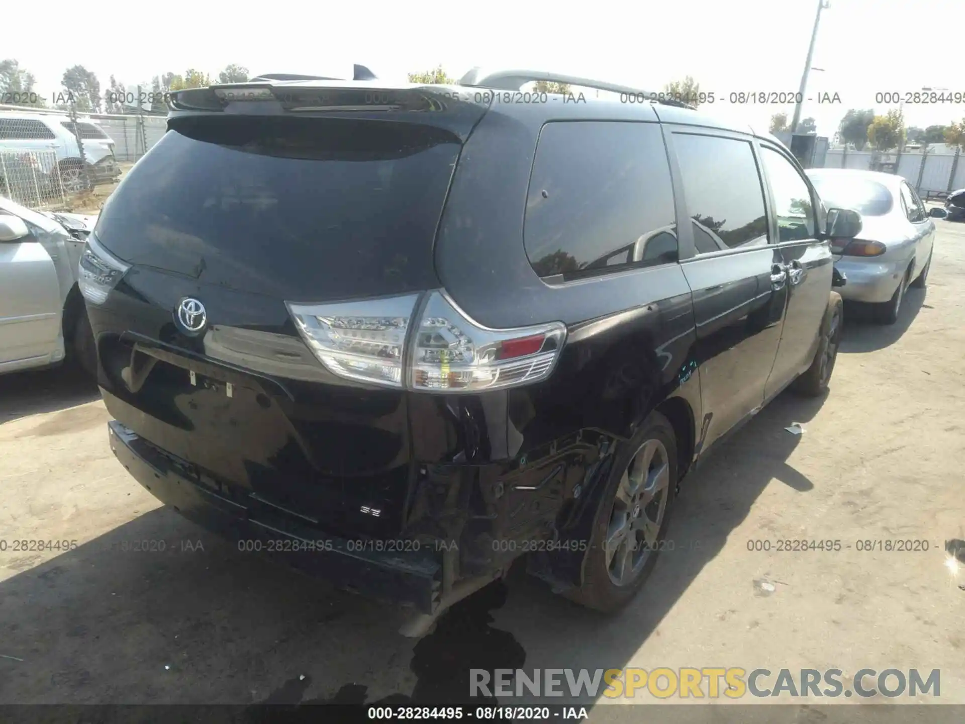 4 Фотография поврежденного автомобиля 5TDXZ3DC4LS034163 TOYOTA SIENNA 2020