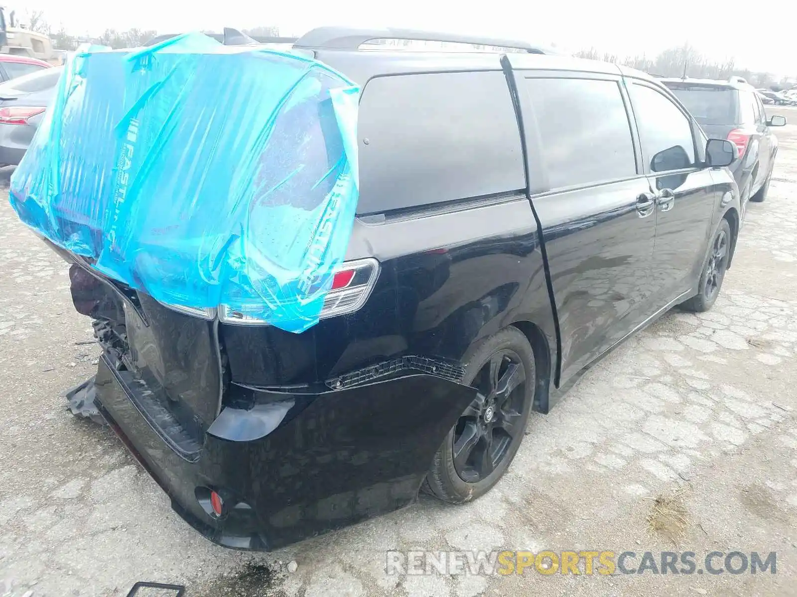 4 Фотография поврежденного автомобиля 5TDXZ3DC5LS027013 TOYOTA SIENNA 2020