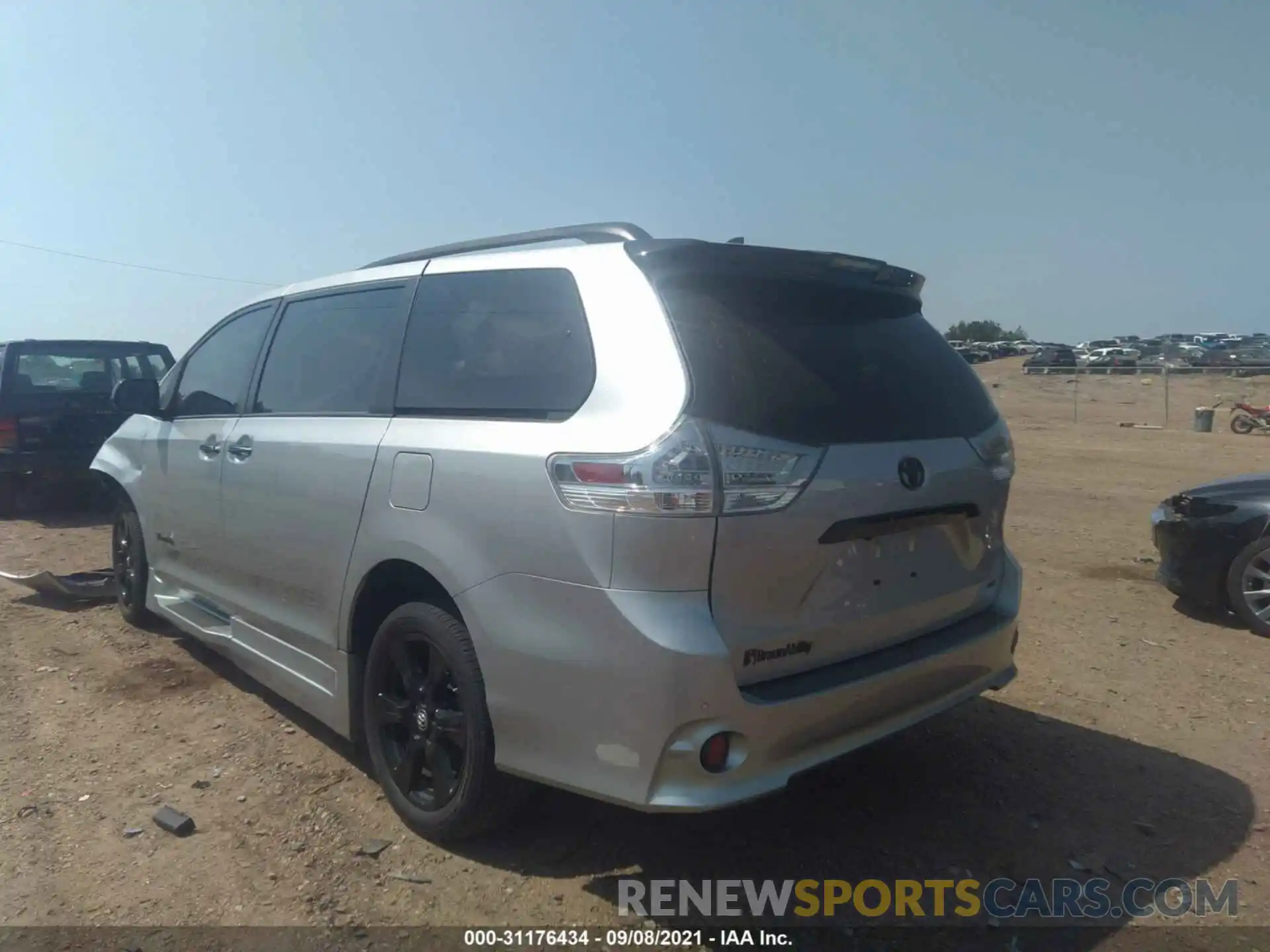 3 Фотография поврежденного автомобиля 5TDXZ3DC6LS049568 TOYOTA SIENNA 2020