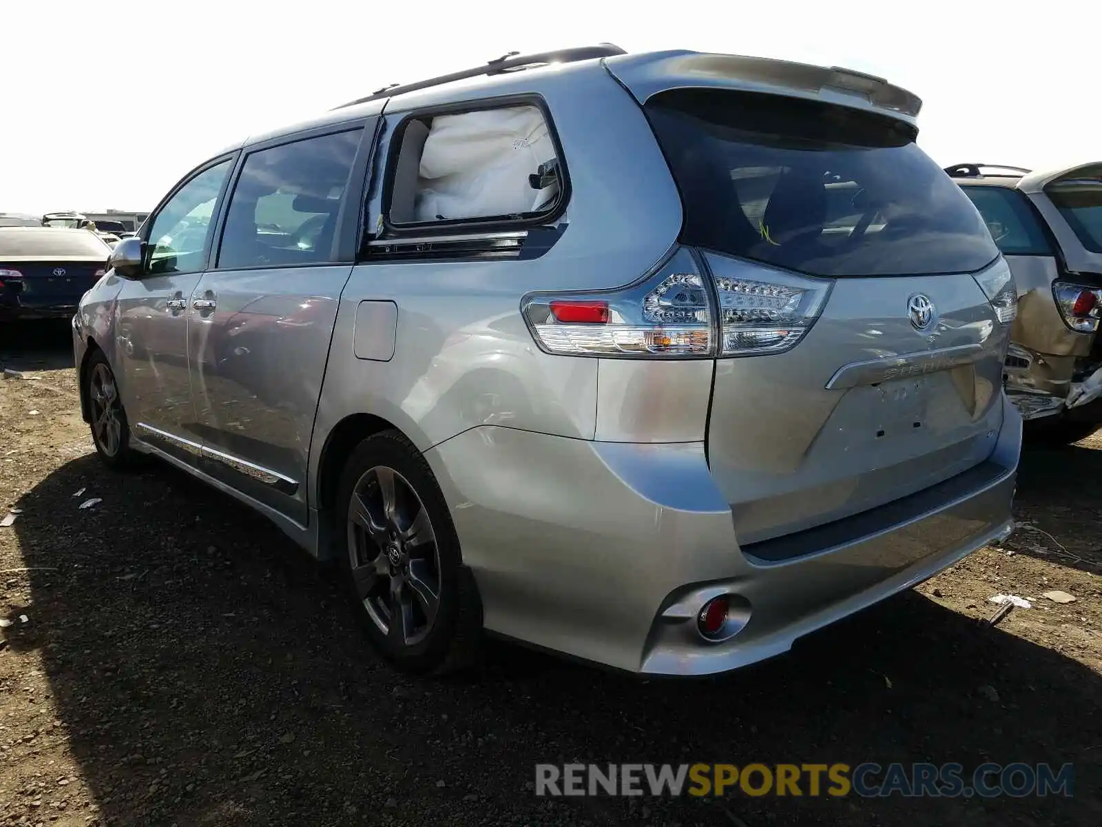 3 Photograph of a damaged car 5TDXZ3DC7LS033783 TOYOTA SIENNA 2020