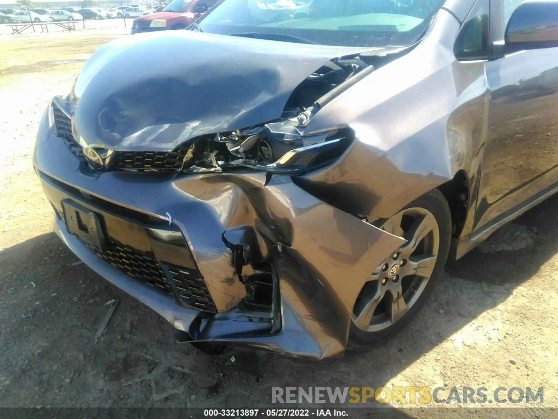 6 Photograph of a damaged car 5TDXZ3DC7LS077847 TOYOTA SIENNA 2020