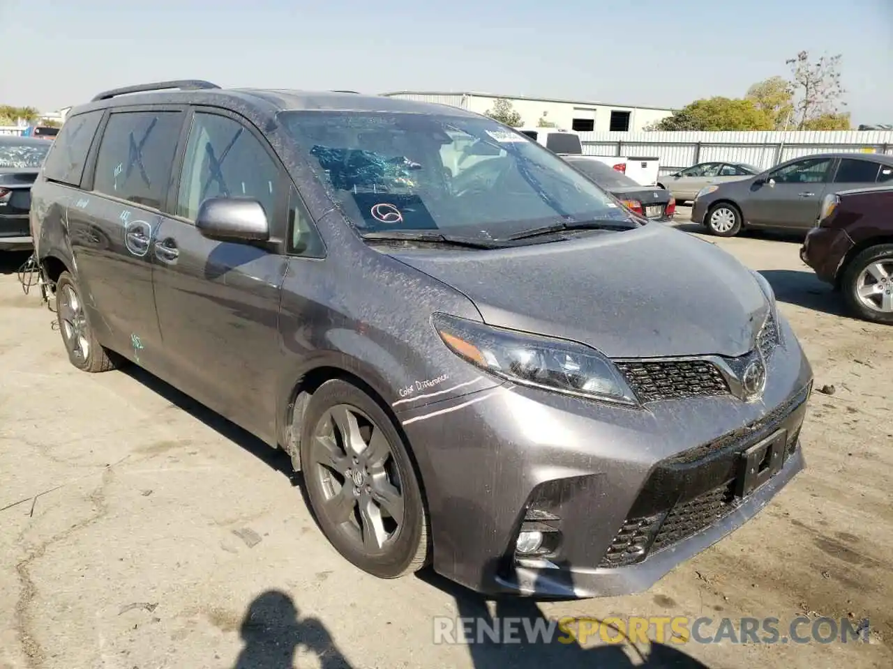 1 Photograph of a damaged car 5TDXZ3DC8LS034912 TOYOTA SIENNA 2020