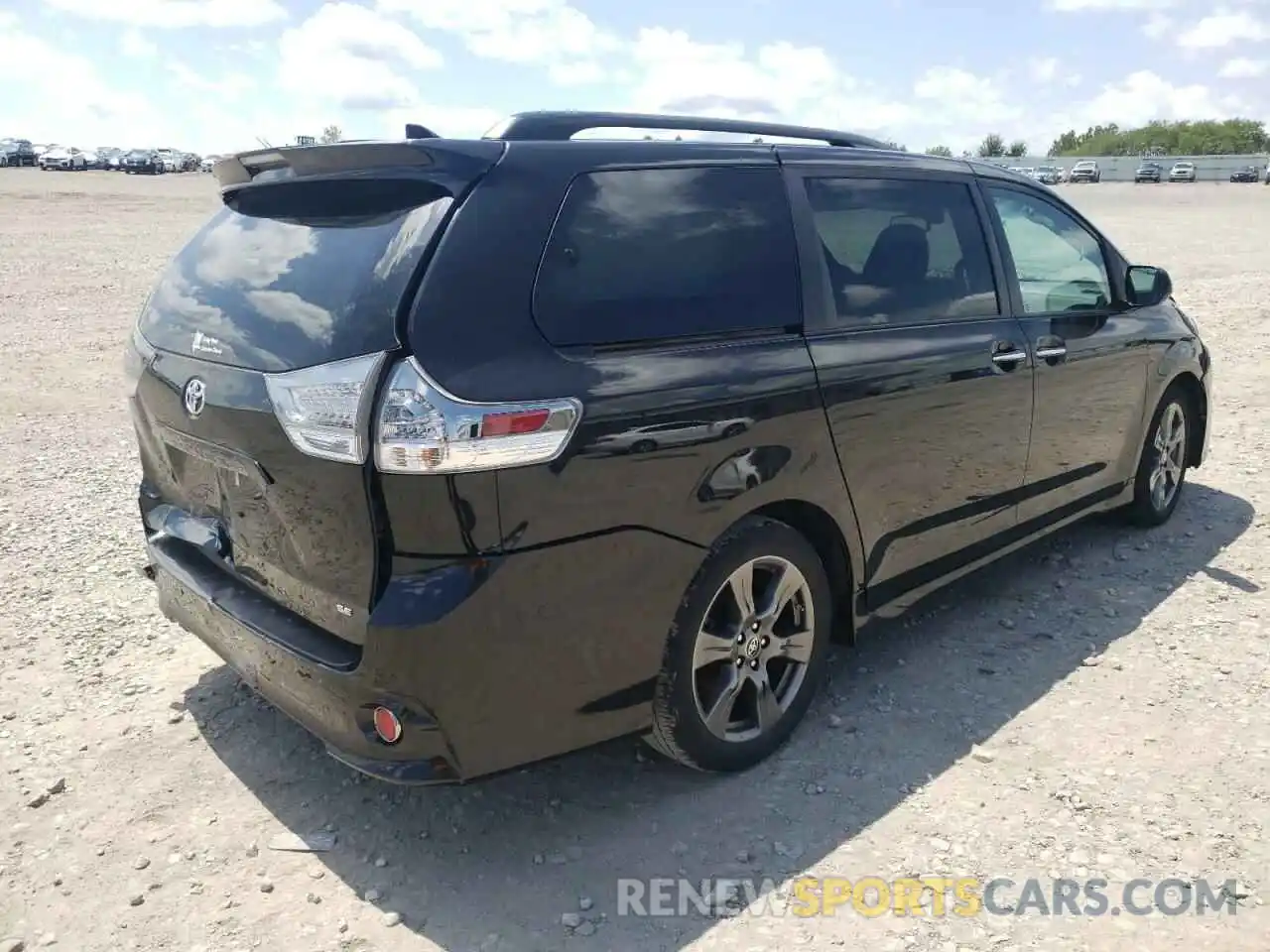 4 Фотография поврежденного автомобиля 5TDXZ3DC8LS076111 TOYOTA SIENNA 2020