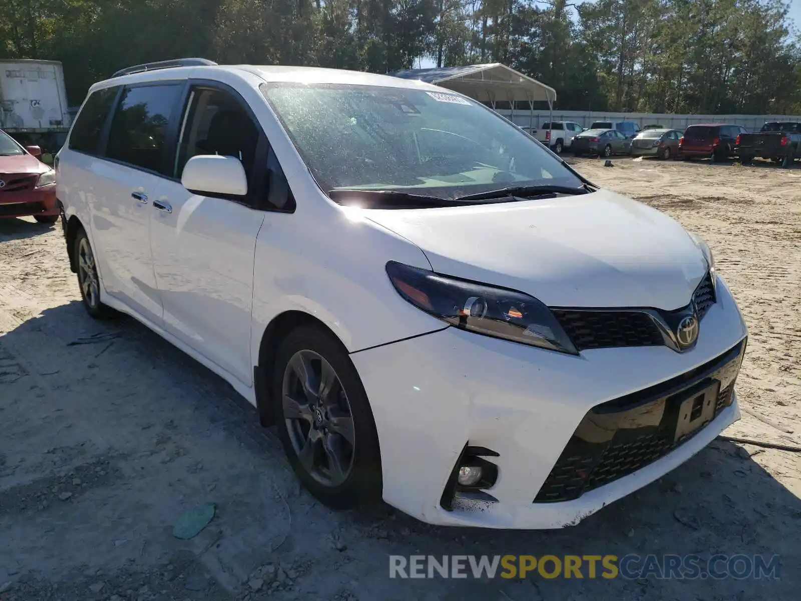 1 Photograph of a damaged car 5TDXZ3DC9LS031436 TOYOTA SIENNA 2020