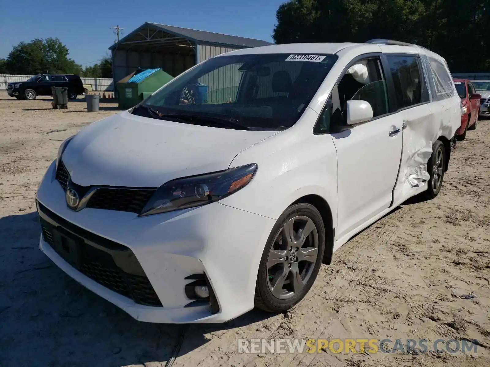 2 Photograph of a damaged car 5TDXZ3DC9LS031436 TOYOTA SIENNA 2020