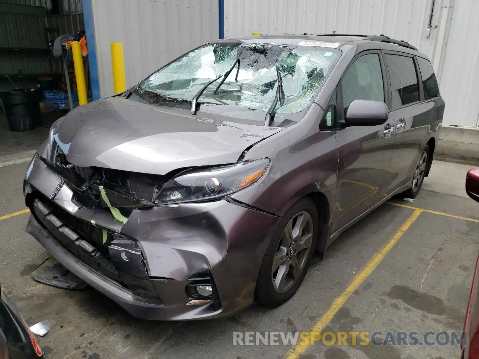 2 Photograph of a damaged car 5TDXZ3DCXLS041621 TOYOTA SIENNA 2020