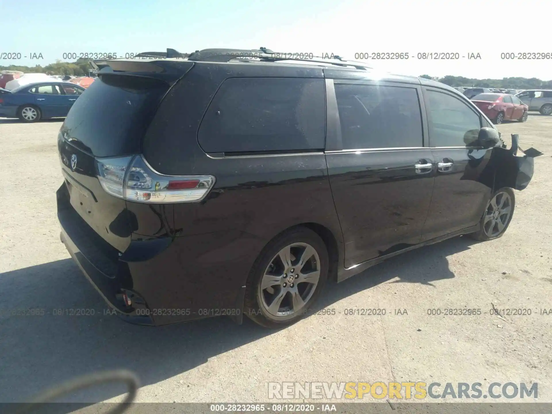 4 Фотография поврежденного автомобиля 5TDXZ3DCXLS060508 TOYOTA SIENNA 2020