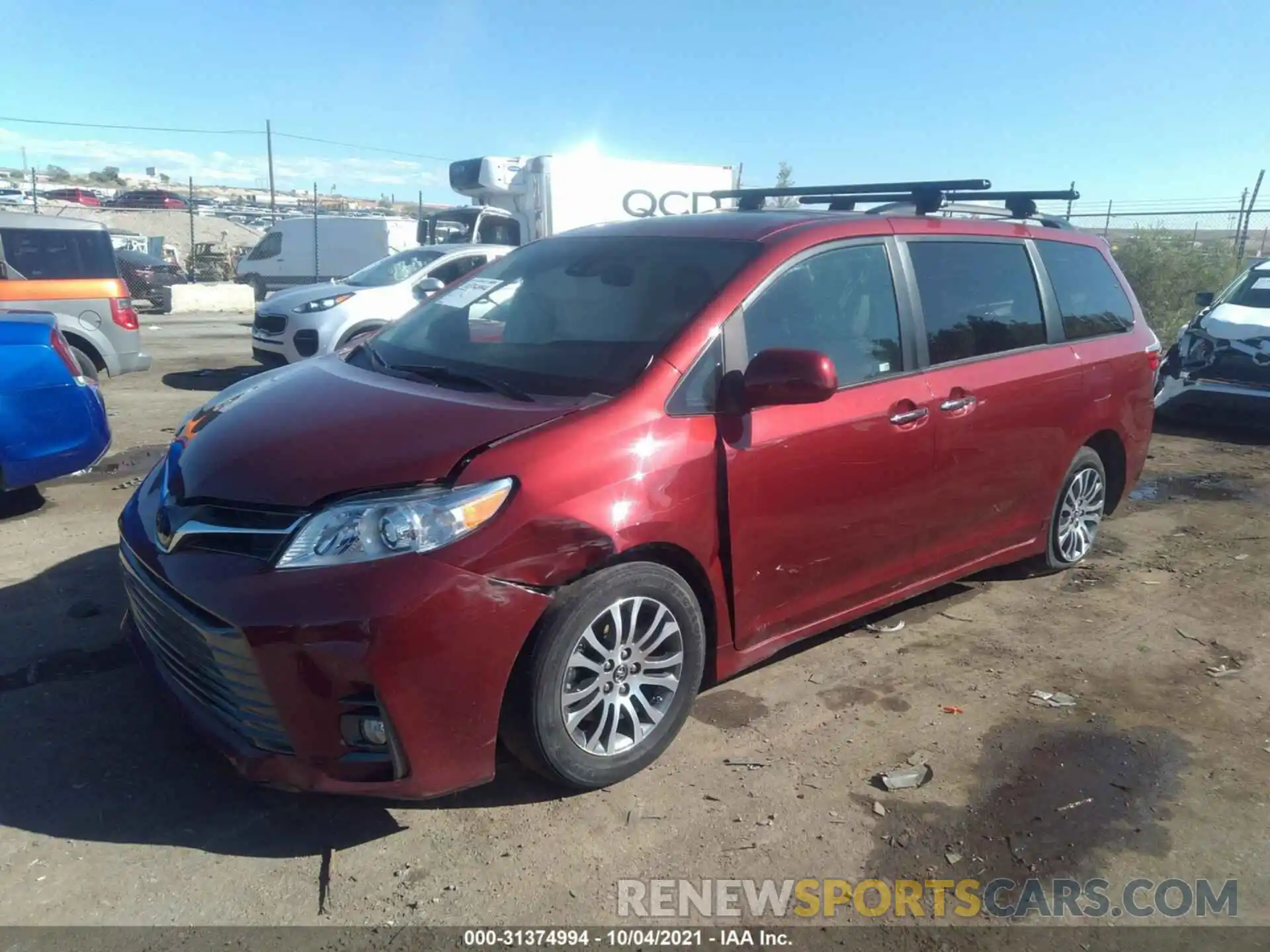 2 Photograph of a damaged car 5TDYZ3DC0LS038277 TOYOTA SIENNA 2020