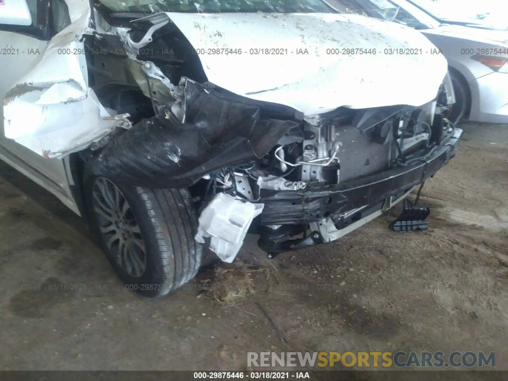 6 Photograph of a damaged car 5TDYZ3DC0LS047805 TOYOTA SIENNA 2020