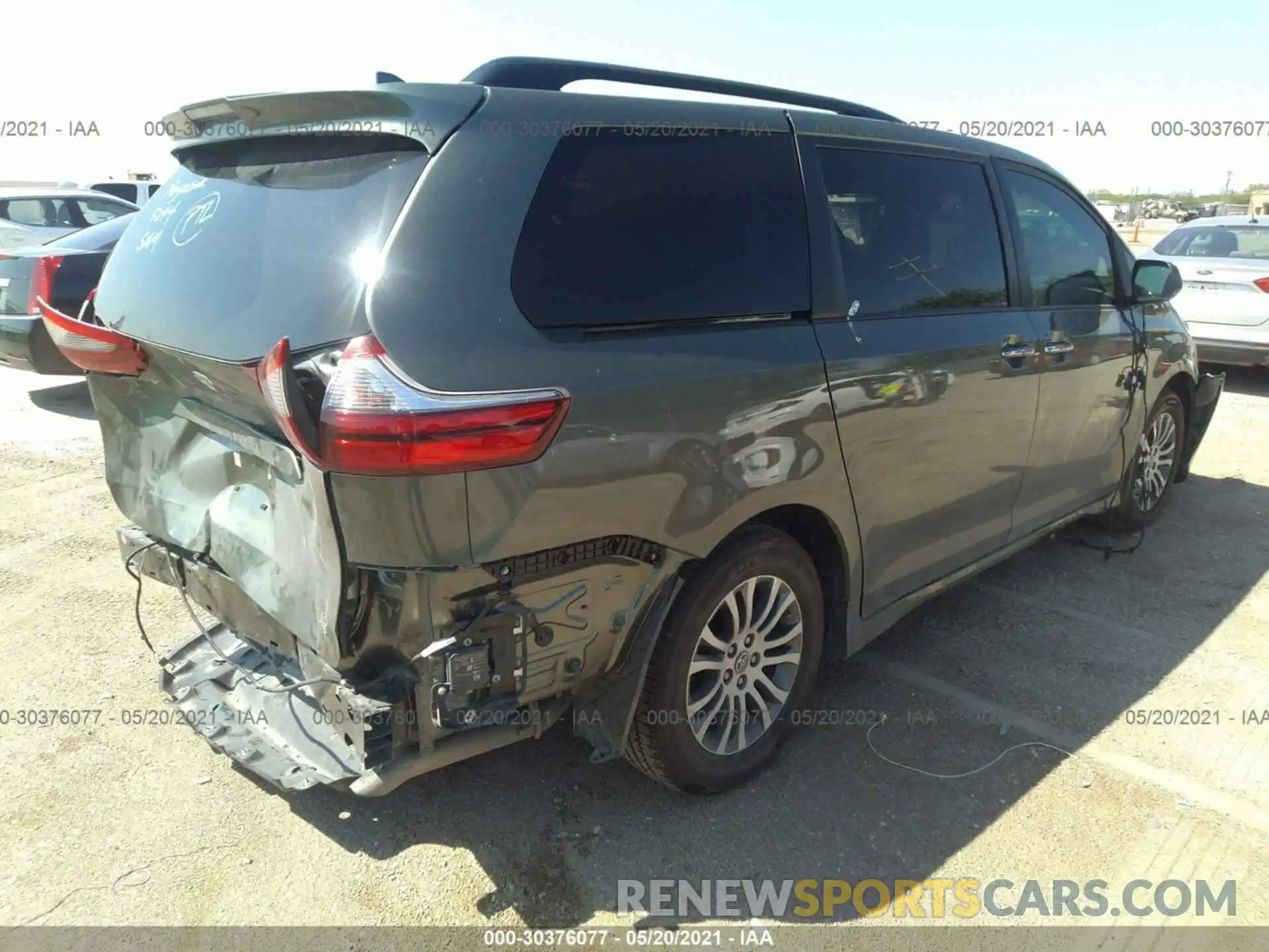 4 Фотография поврежденного автомобиля 5TDYZ3DC0LS065771 TOYOTA SIENNA 2020