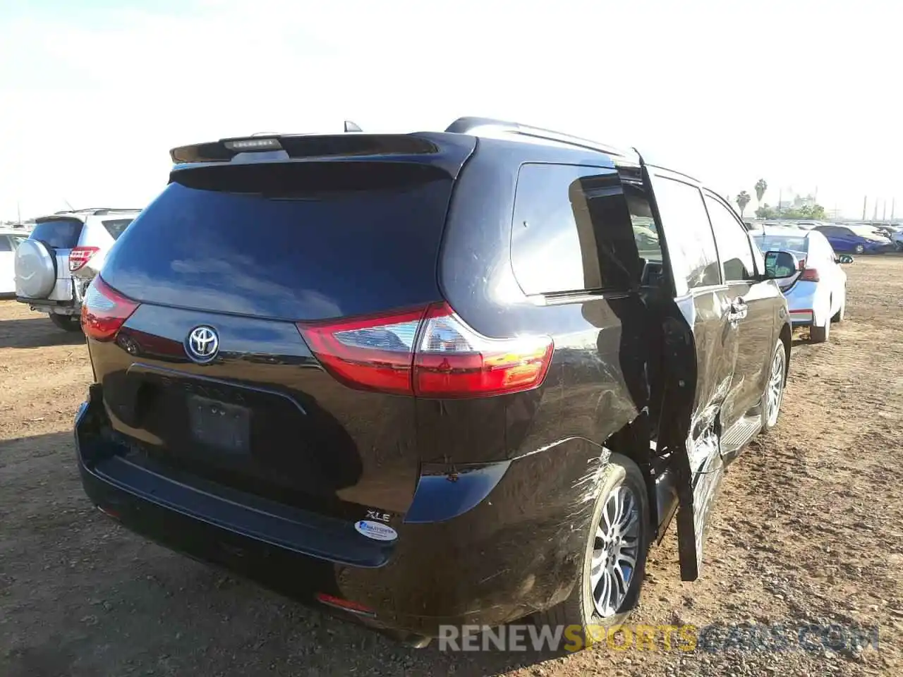 4 Фотография поврежденного автомобиля 5TDYZ3DC0LS069853 TOYOTA SIENNA 2020