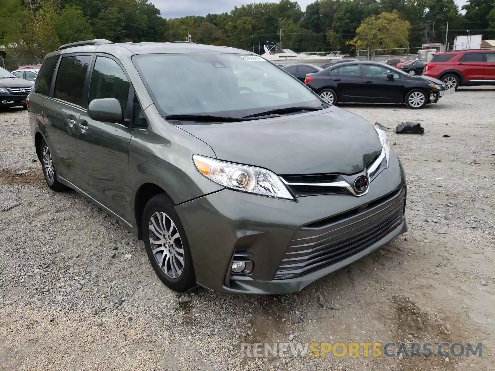 1 Photograph of a damaged car 5TDYZ3DC1LS023335 TOYOTA SIENNA 2020