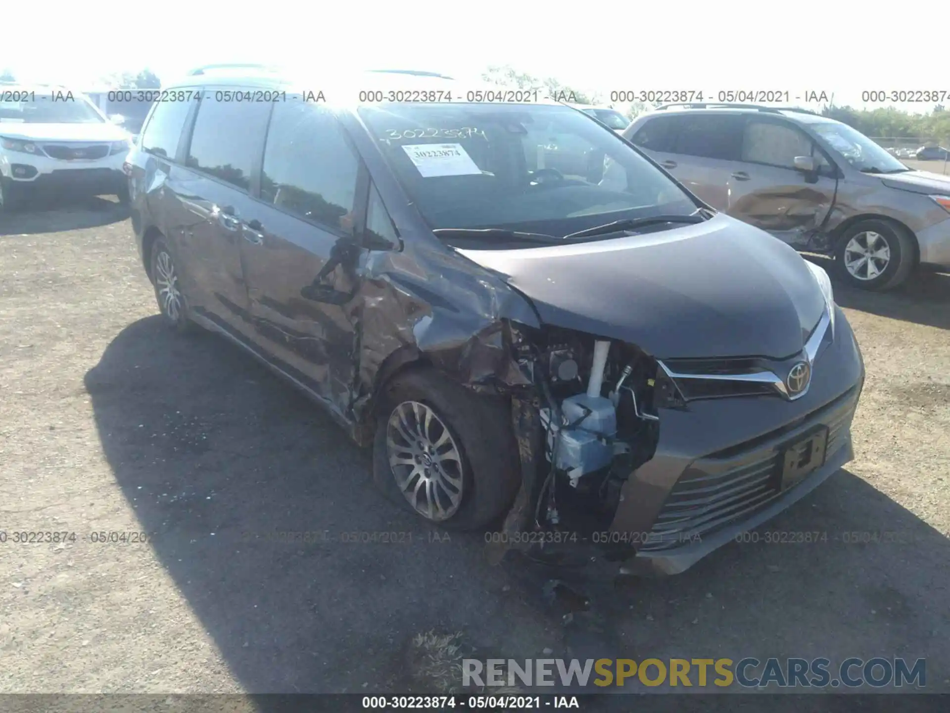 6 Photograph of a damaged car 5TDYZ3DC1LS030401 TOYOTA SIENNA 2020