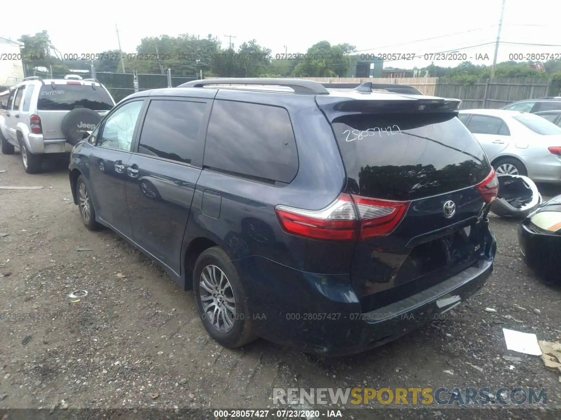 3 Photograph of a damaged car 5TDYZ3DC1LS033489 TOYOTA SIENNA 2020