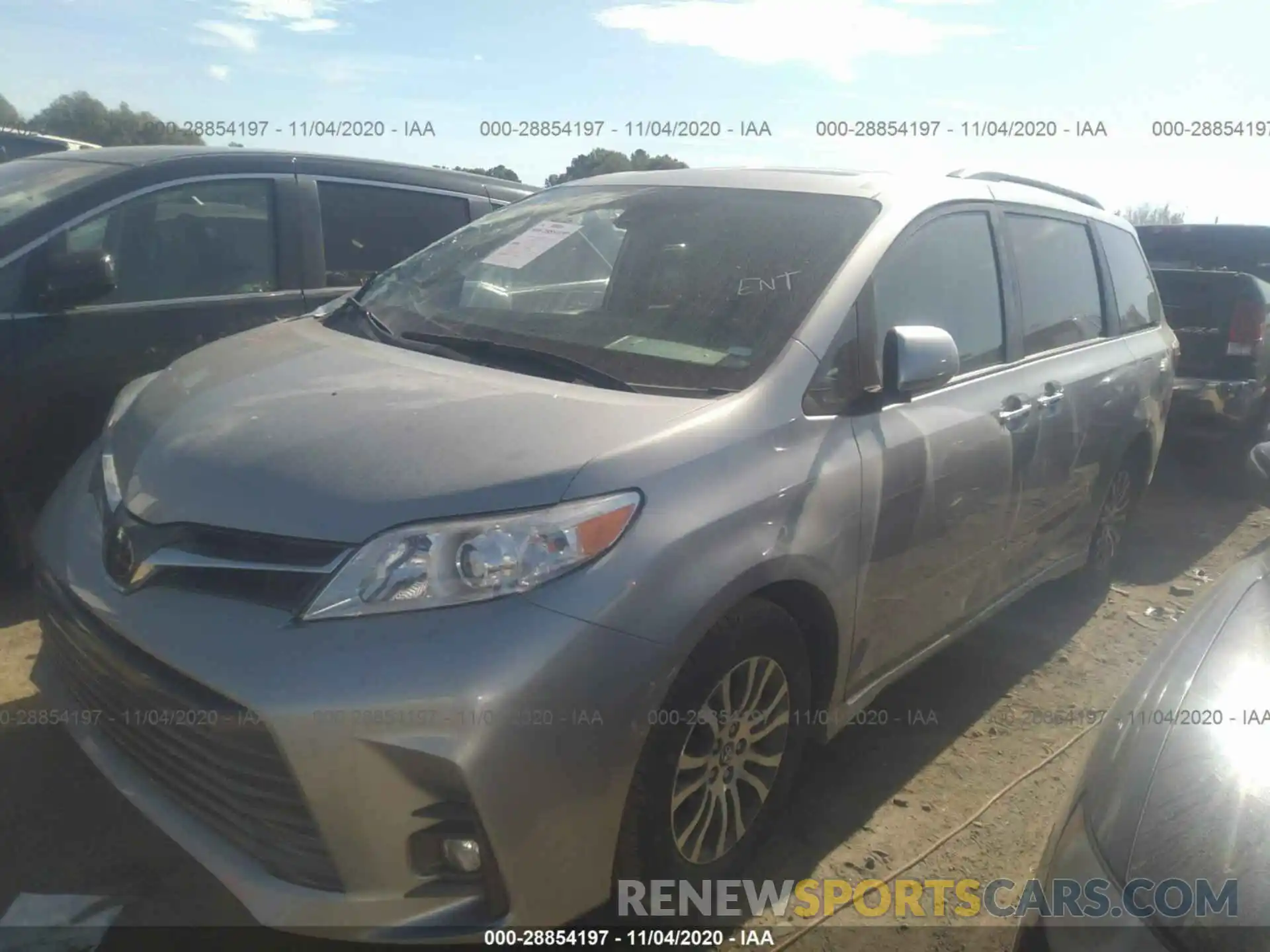 2 Photograph of a damaged car 5TDYZ3DC1LS044072 TOYOTA SIENNA 2020