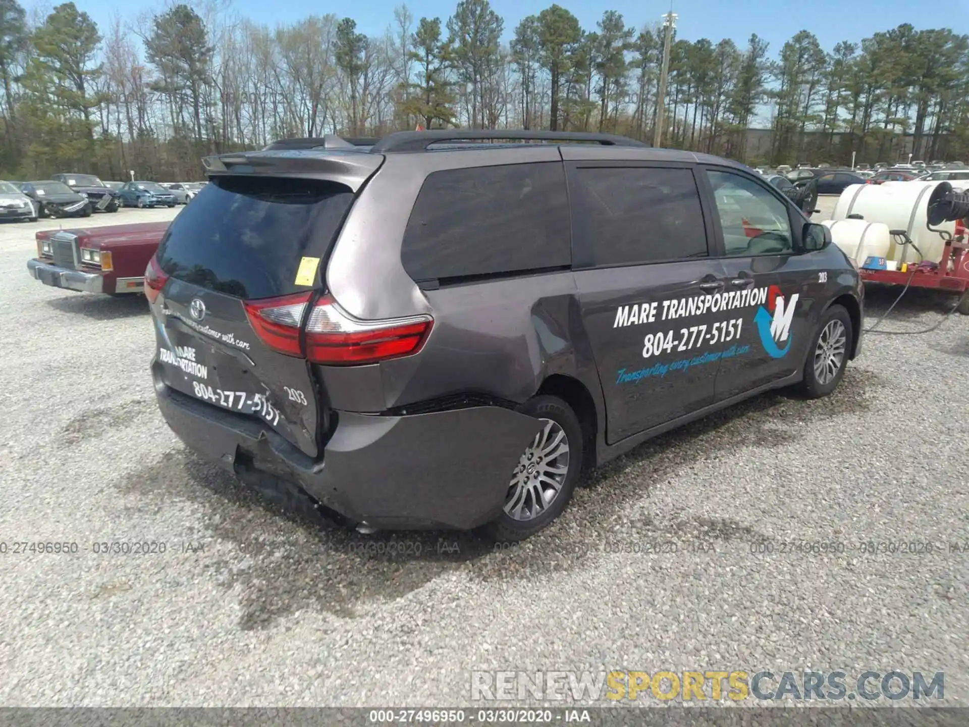 4 Photograph of a damaged car 5TDYZ3DC1LS047859 TOYOTA SIENNA 2020