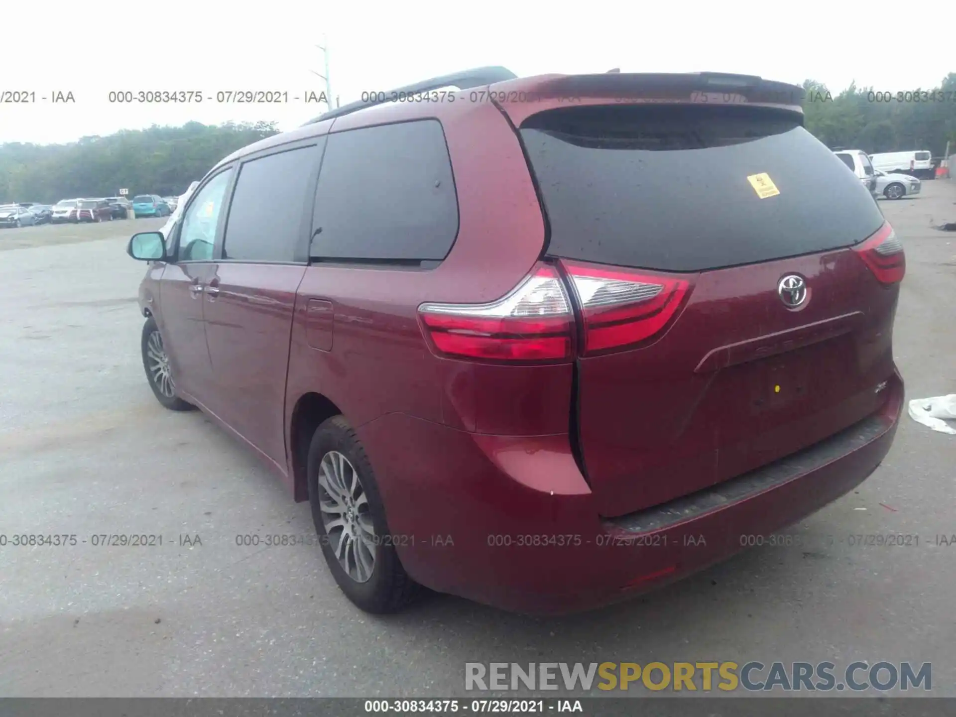 3 Photograph of a damaged car 5TDYZ3DC1LS048185 TOYOTA SIENNA 2020