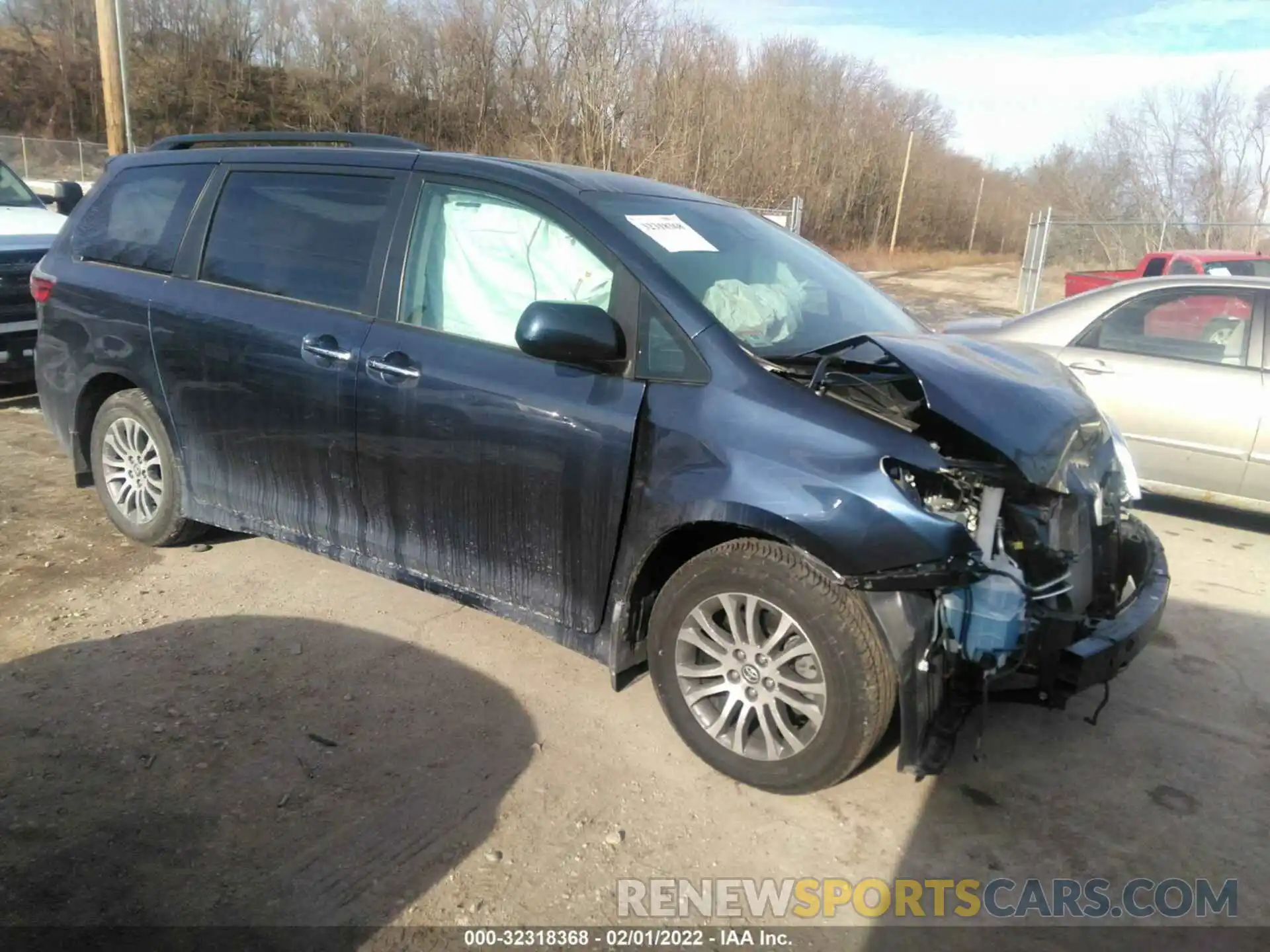 1 Photograph of a damaged car 5TDYZ3DC1LS051829 TOYOTA SIENNA 2020