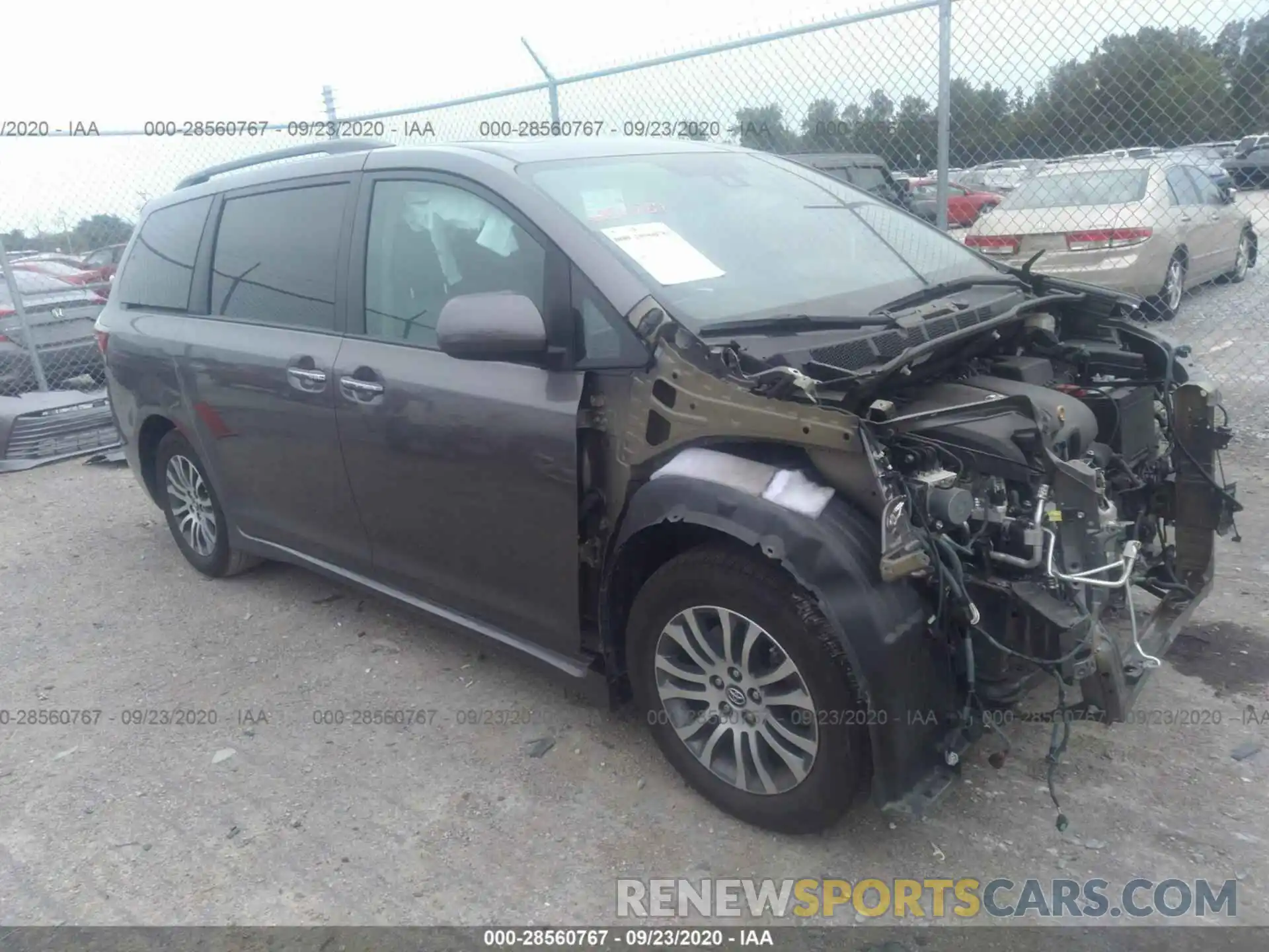 1 Photograph of a damaged car 5TDYZ3DC1LS055413 TOYOTA SIENNA 2020