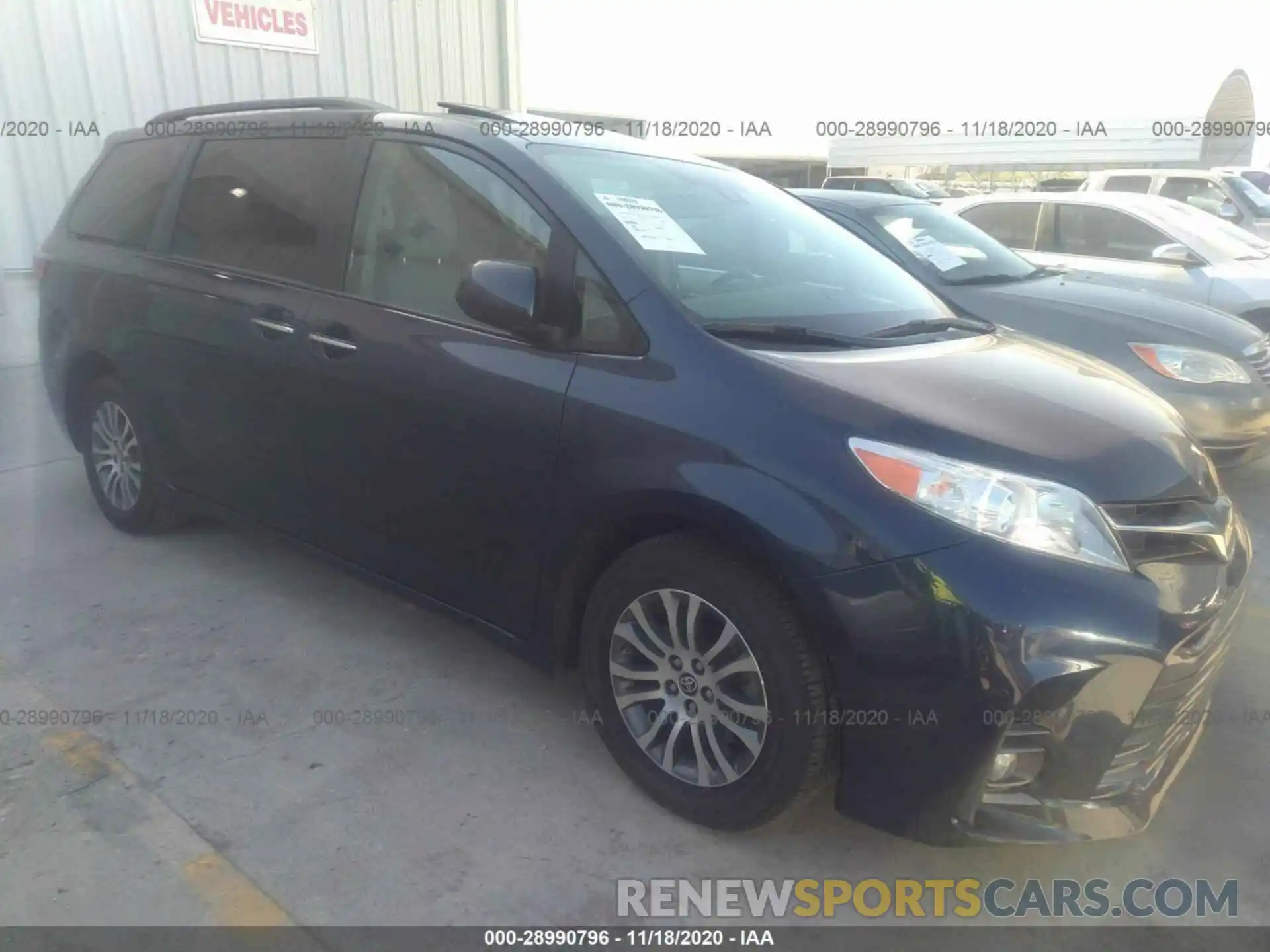 1 Photograph of a damaged car 5TDYZ3DC1LS060384 TOYOTA SIENNA 2020