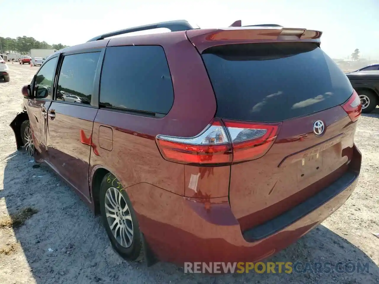 3 Photograph of a damaged car 5TDYZ3DC1LS071711 TOYOTA SIENNA 2020