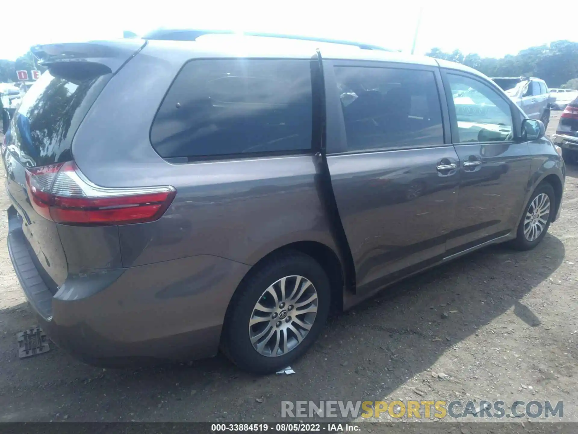 4 Фотография поврежденного автомобиля 5TDYZ3DC1LS075970 TOYOTA SIENNA 2020