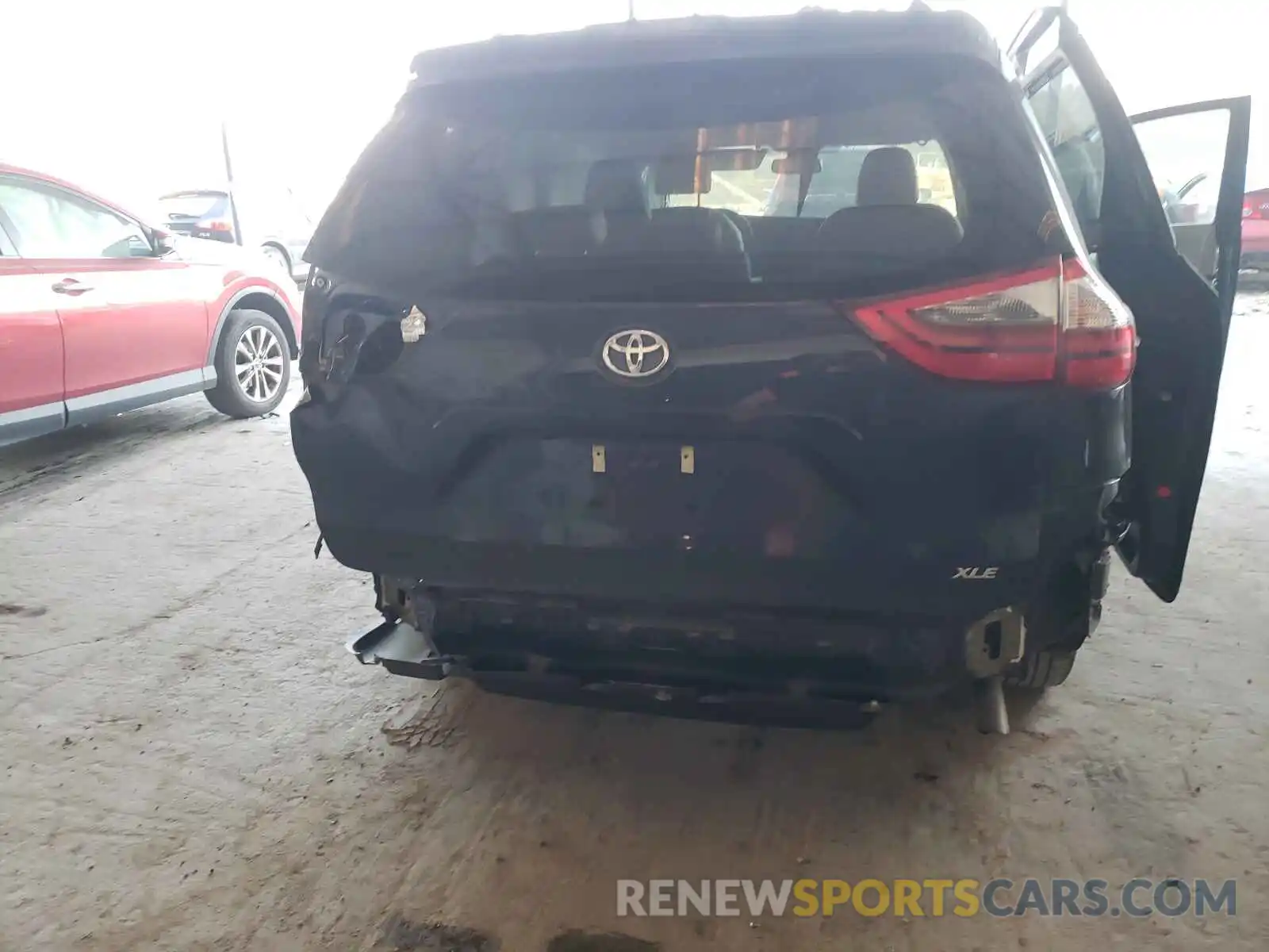 9 Фотография поврежденного автомобиля 5TDYZ3DC1LS079923 TOYOTA SIENNA 2020