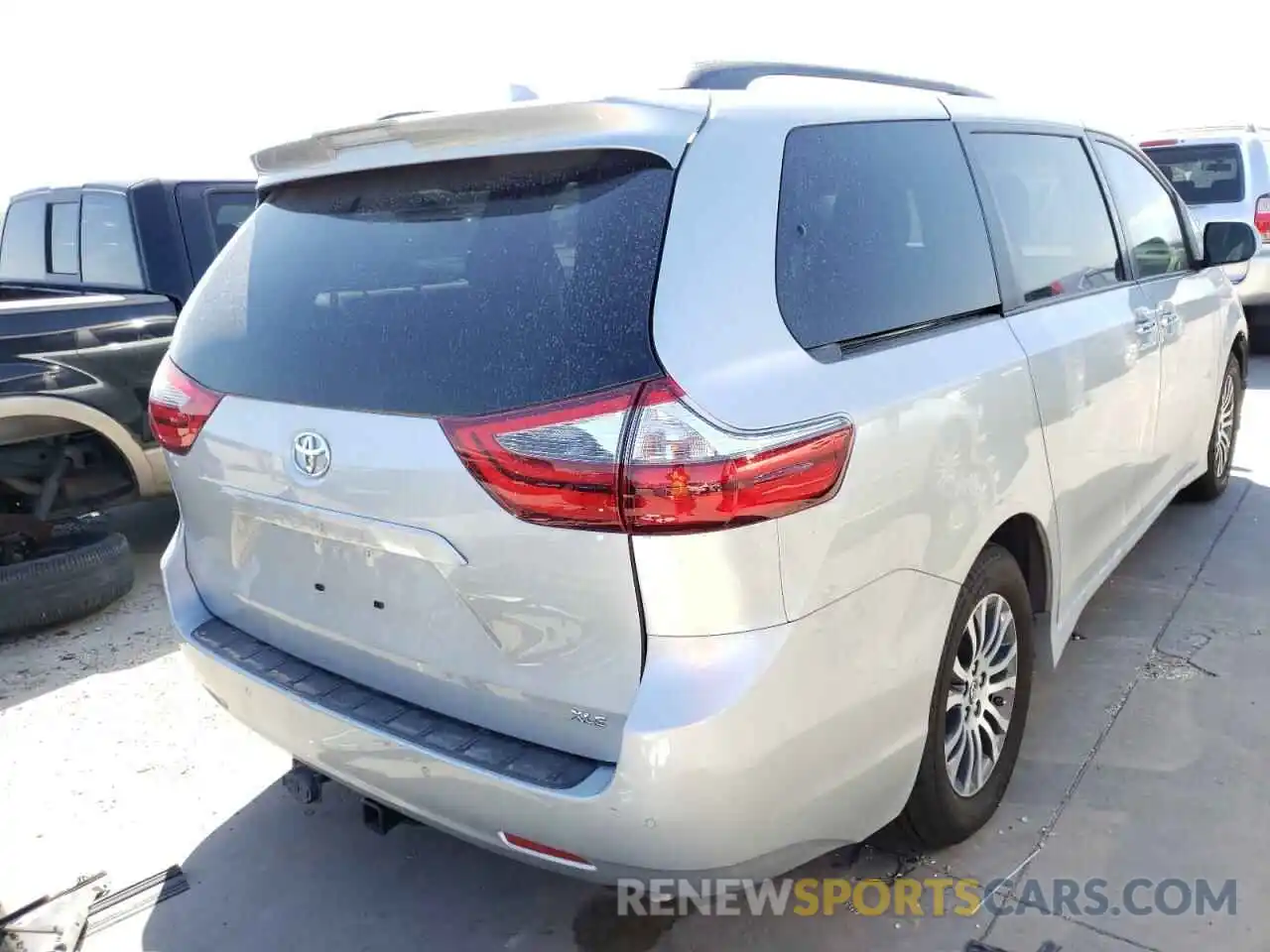 4 Фотография поврежденного автомобиля 5TDYZ3DC2LS027409 TOYOTA SIENNA 2020