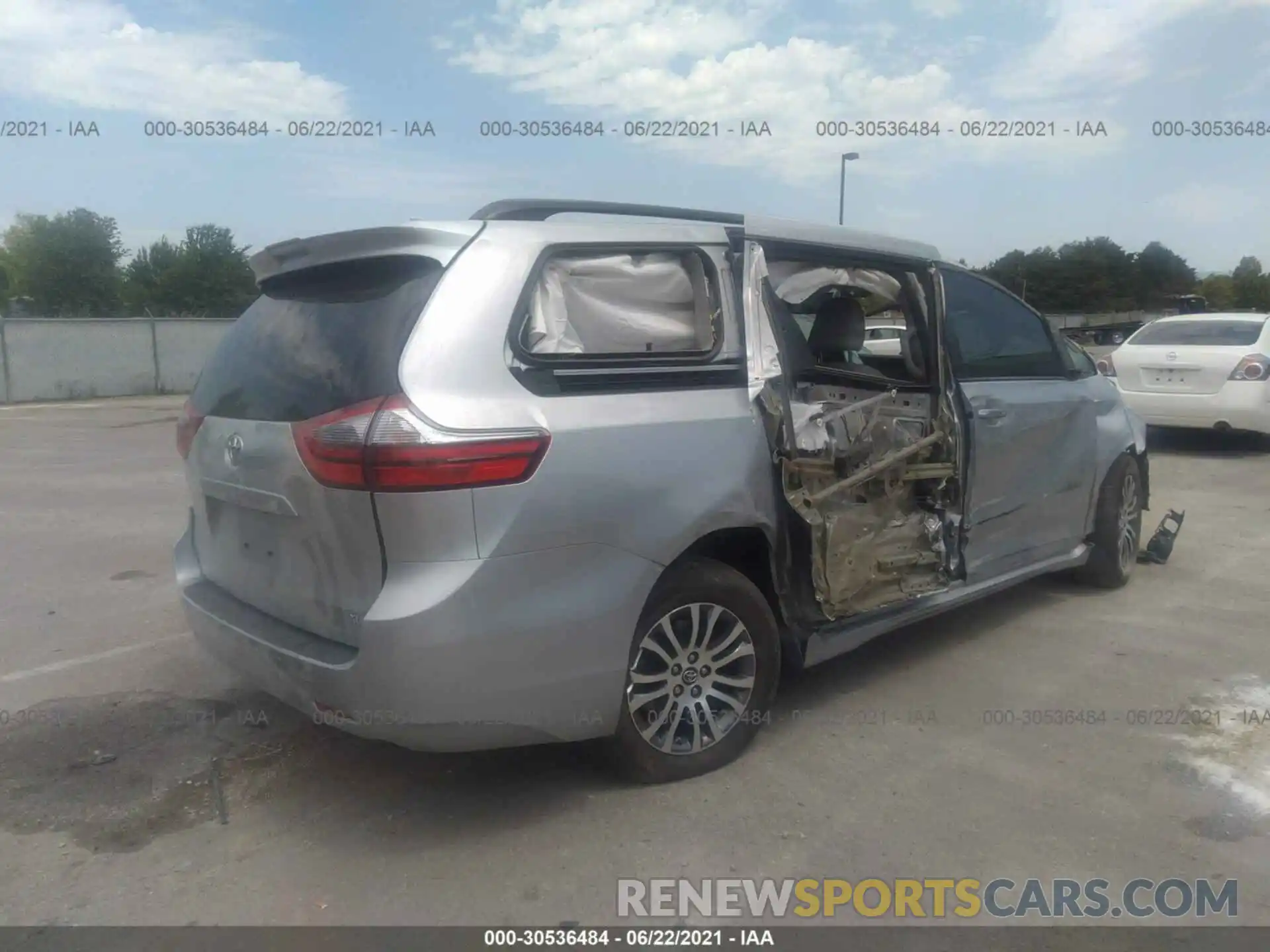 4 Фотография поврежденного автомобиля 5TDYZ3DC2LS028026 TOYOTA SIENNA 2020