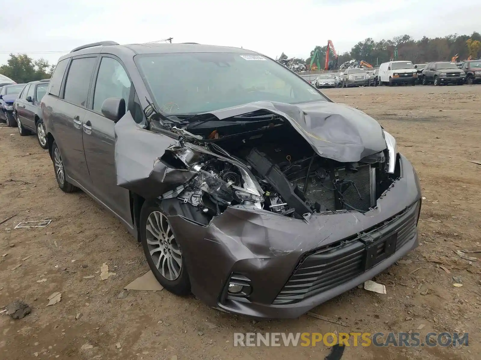 1 Photograph of a damaged car 5TDYZ3DC2LS041391 TOYOTA SIENNA 2020