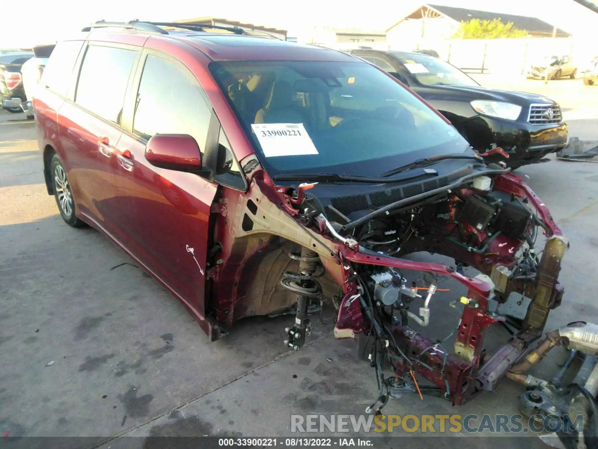 1 Фотография поврежденного автомобиля 5TDYZ3DC2LS062242 TOYOTA SIENNA 2020