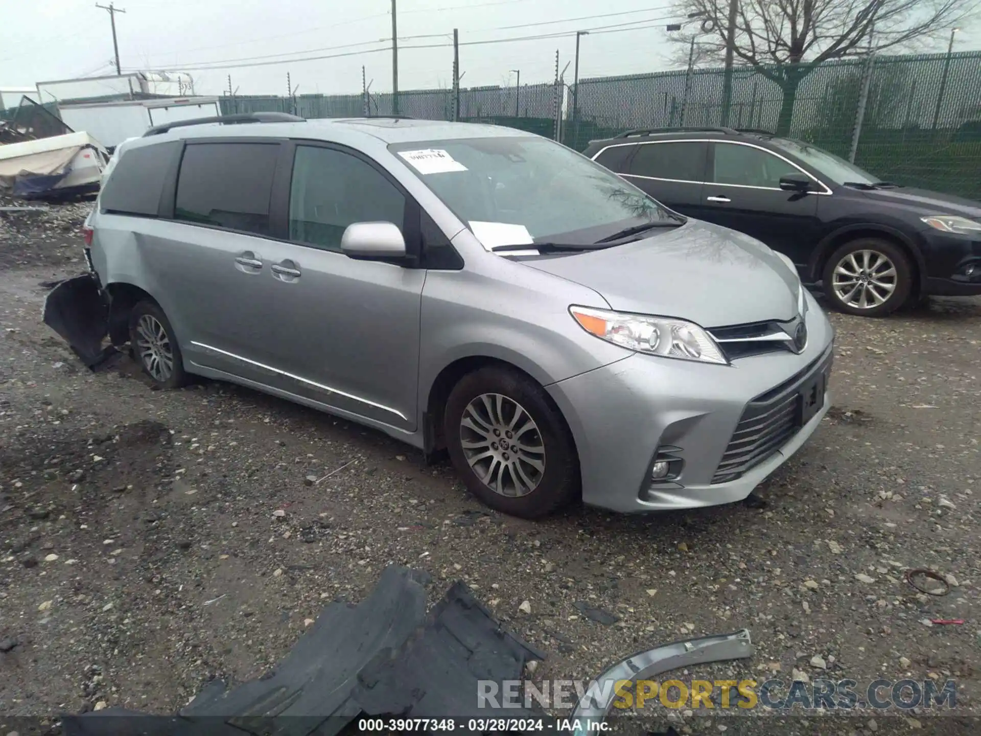 1 Photograph of a damaged car 5TDYZ3DC2LS073421 TOYOTA SIENNA 2020