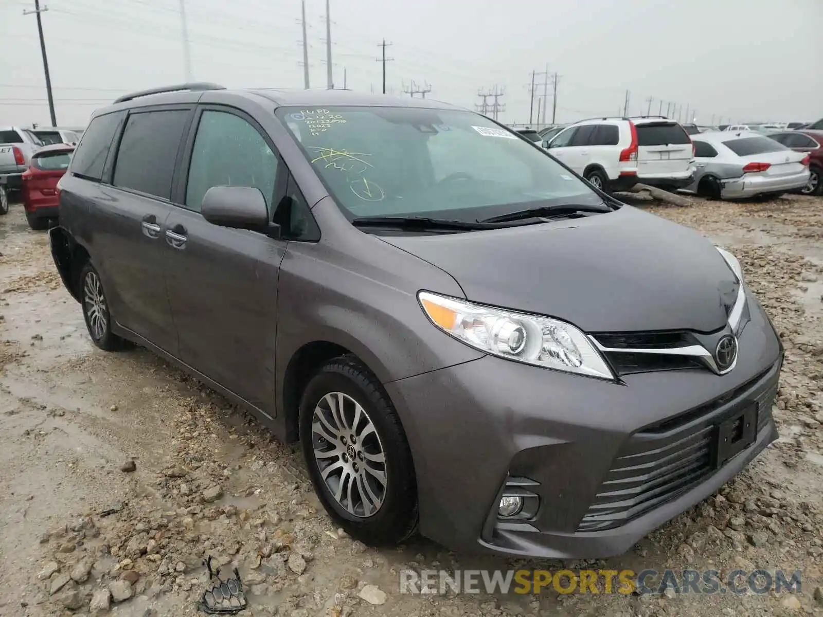 1 Фотография поврежденного автомобиля 5TDYZ3DC2LS077937 TOYOTA SIENNA 2020