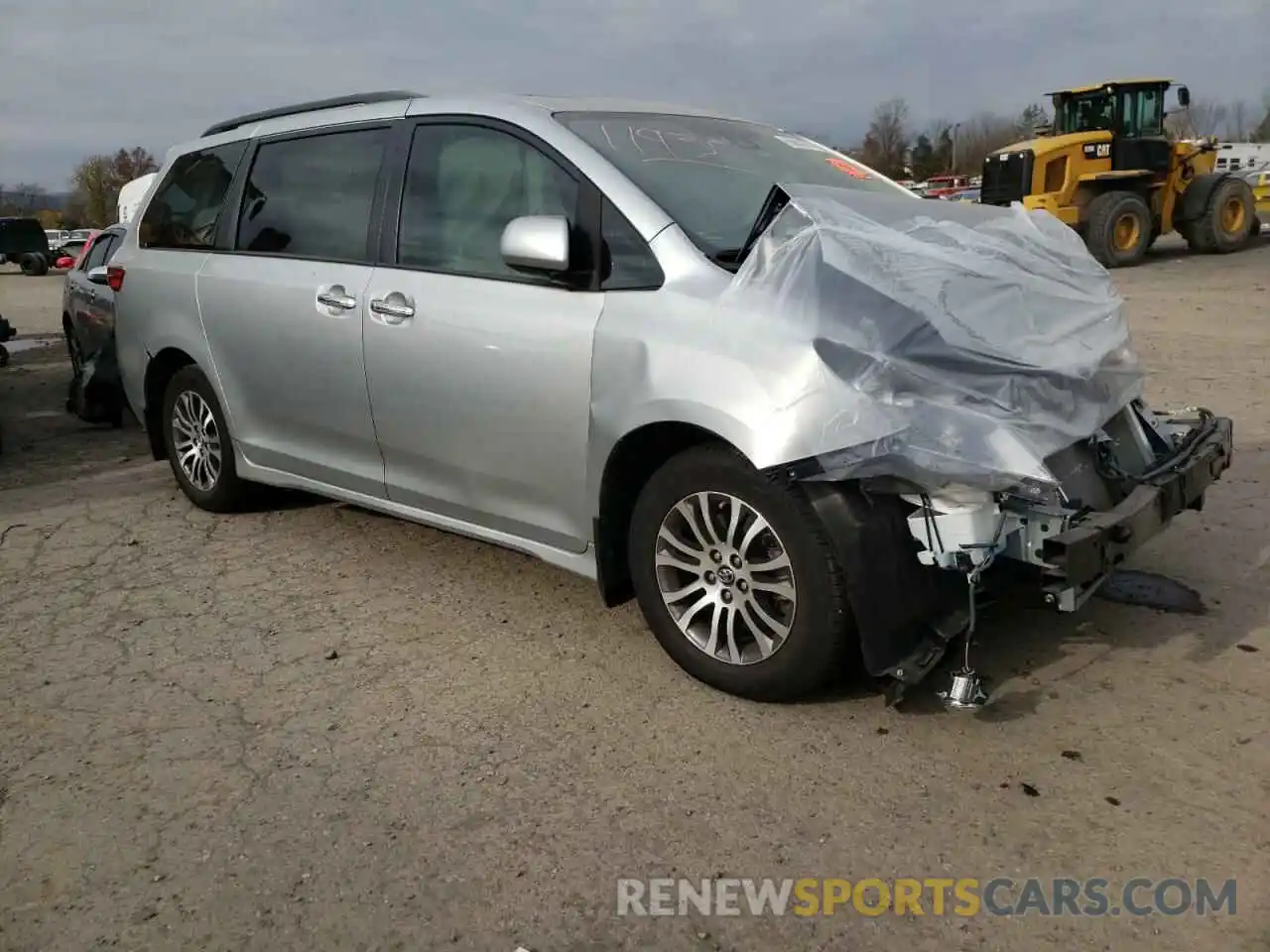 1 Photograph of a damaged car 5TDYZ3DC3LS022770 TOYOTA SIENNA 2020