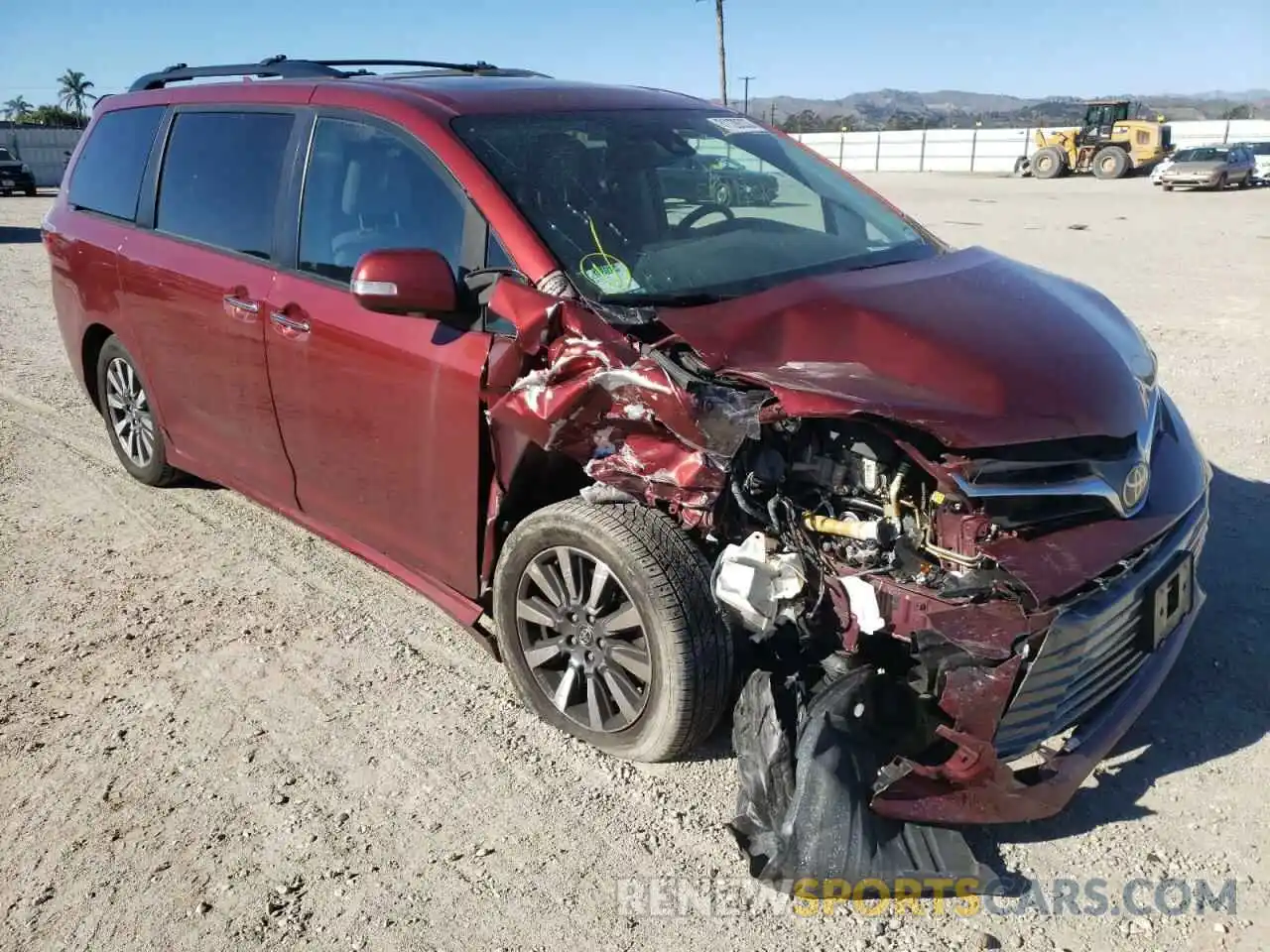 1 Photograph of a damaged car 5TDYZ3DC3LS047037 TOYOTA SIENNA 2020