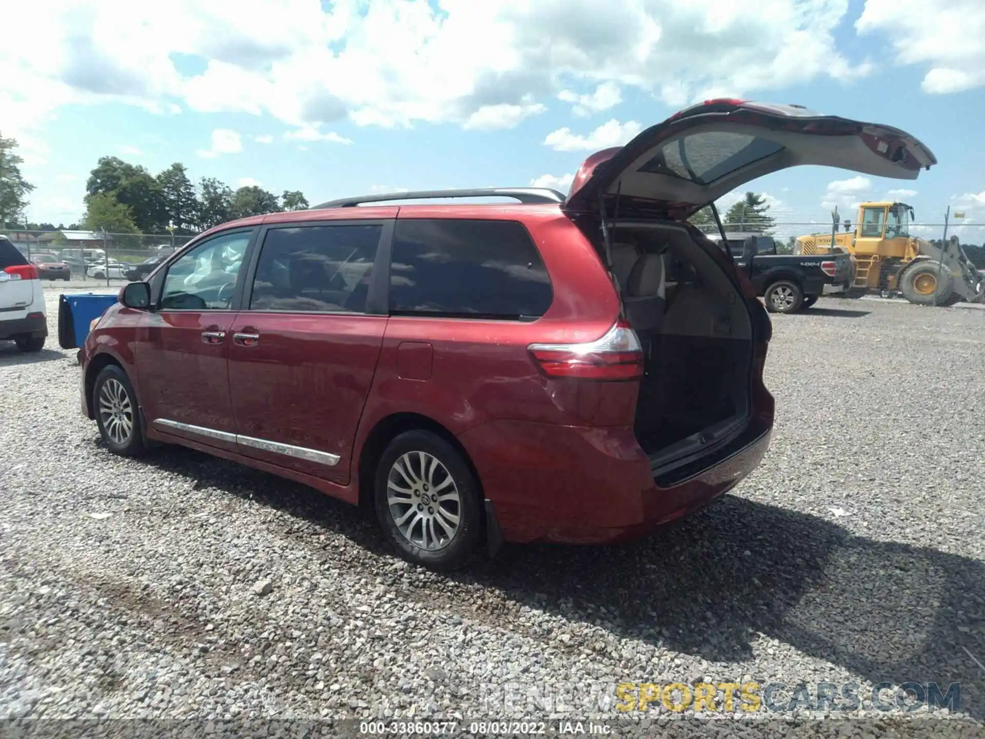 3 Photograph of a damaged car 5TDYZ3DC3LS048768 TOYOTA SIENNA 2020