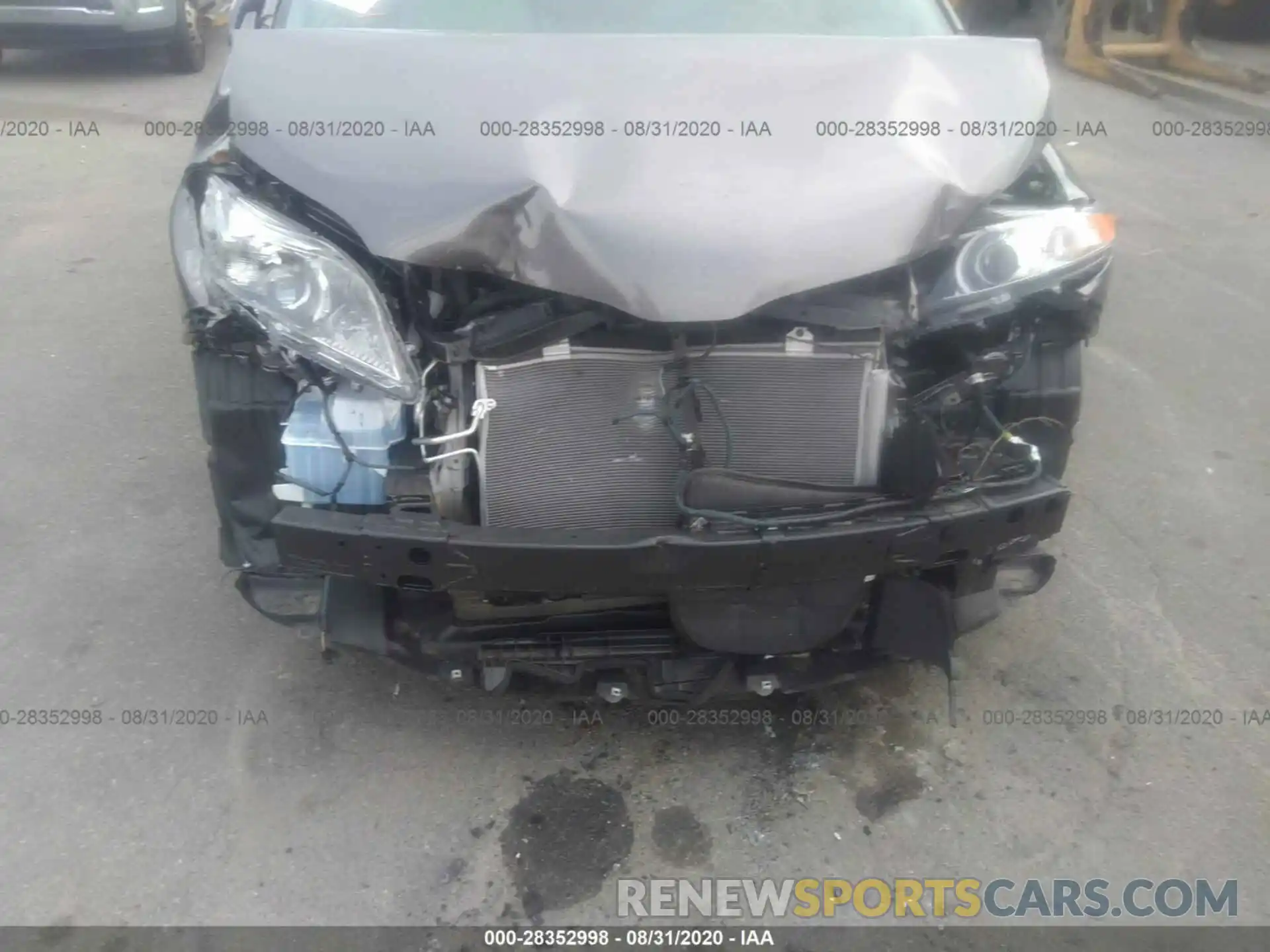 6 Photograph of a damaged car 5TDYZ3DC3LS052979 TOYOTA SIENNA 2020