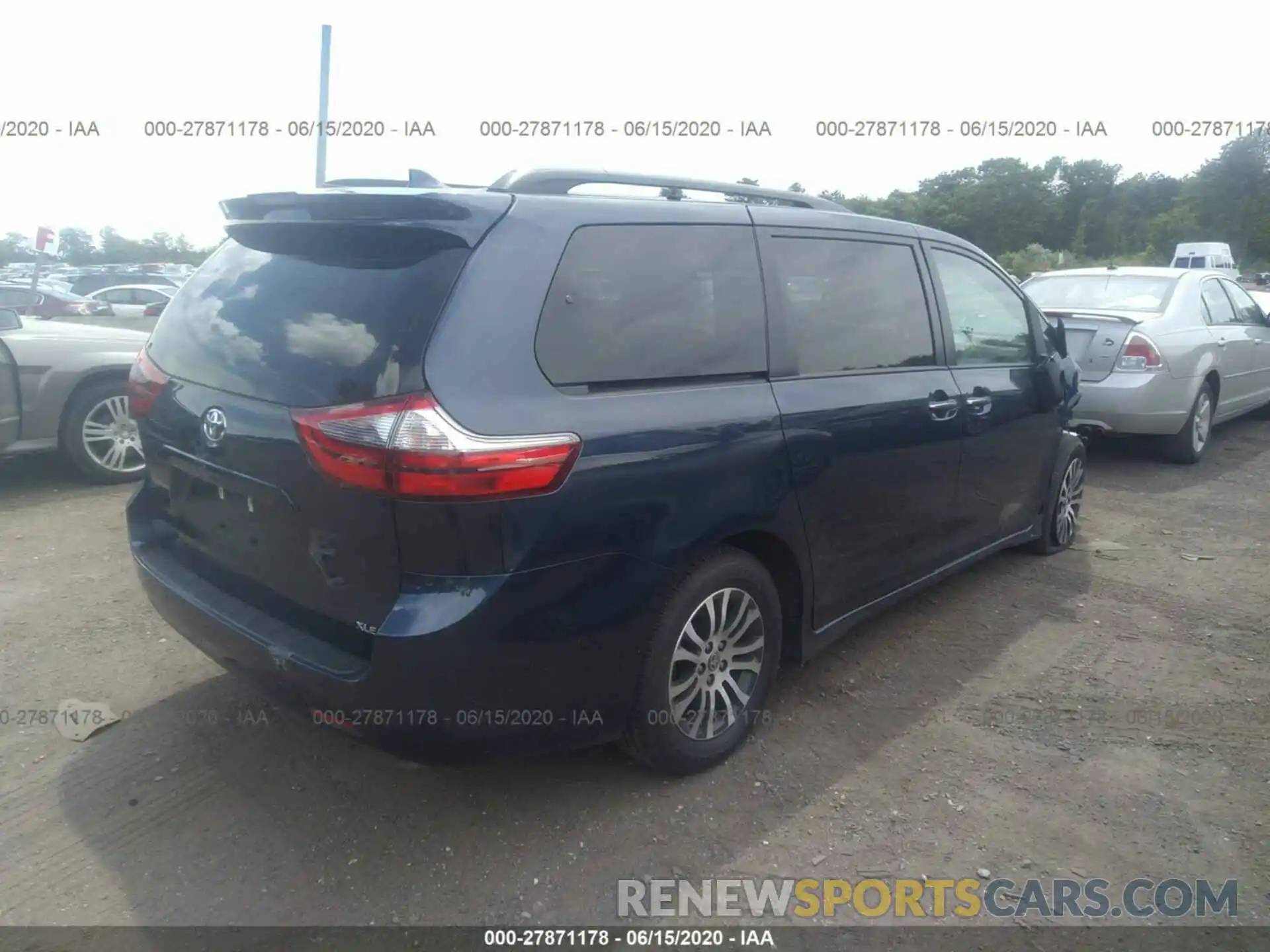 4 Фотография поврежденного автомобиля 5TDYZ3DC3LS057048 TOYOTA SIENNA 2020