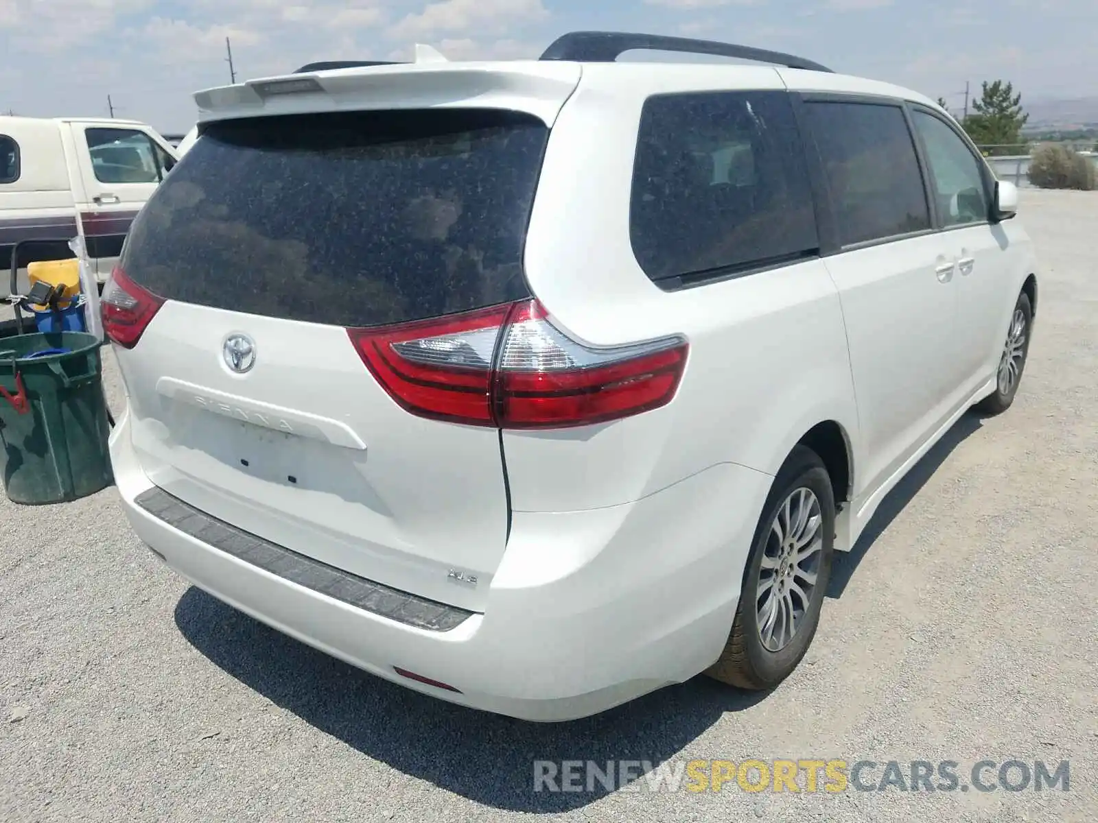 4 Фотография поврежденного автомобиля 5TDYZ3DC3LS060676 TOYOTA SIENNA 2020