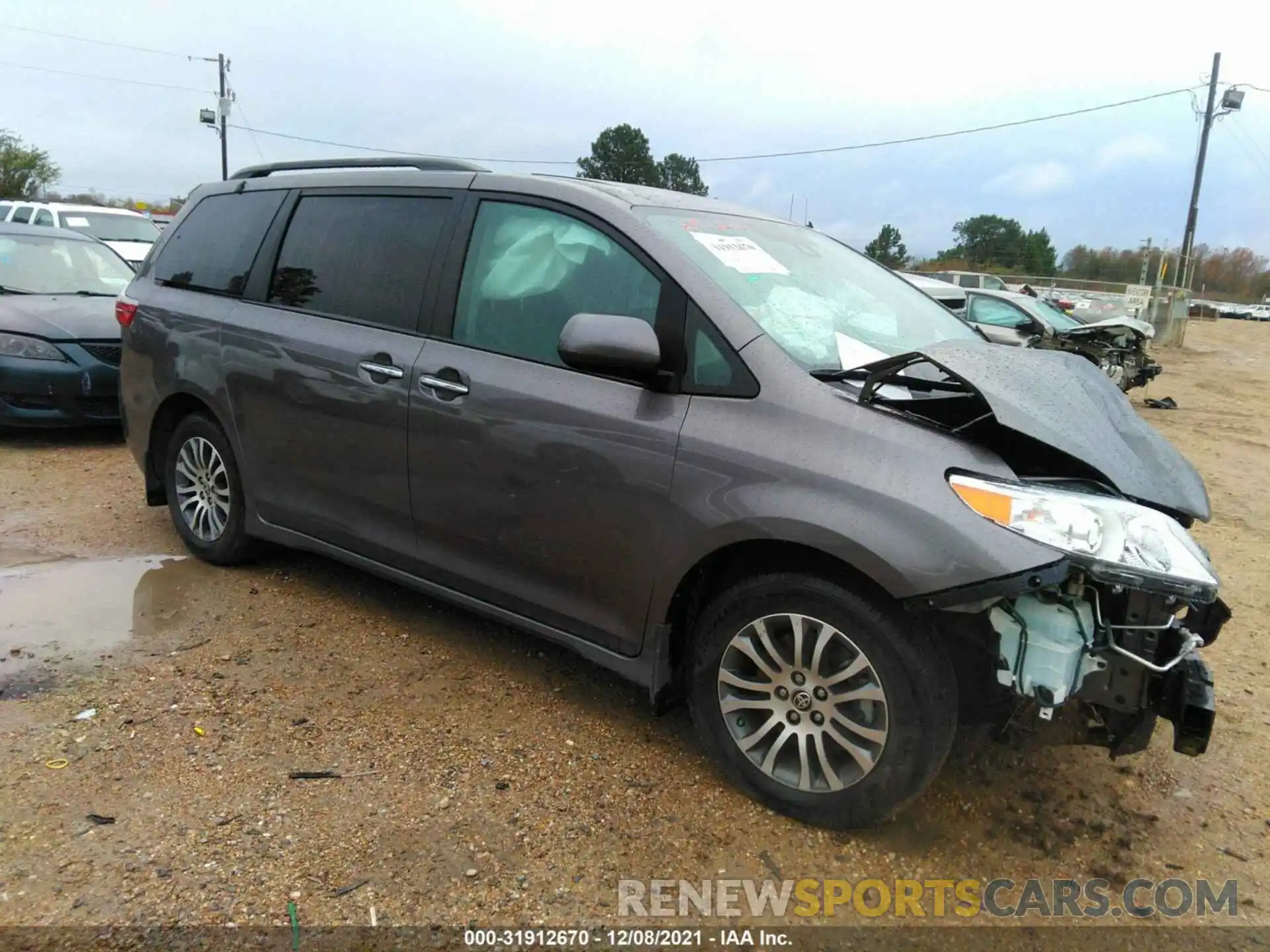 1 Photograph of a damaged car 5TDYZ3DC3LS060970 TOYOTA SIENNA 2020