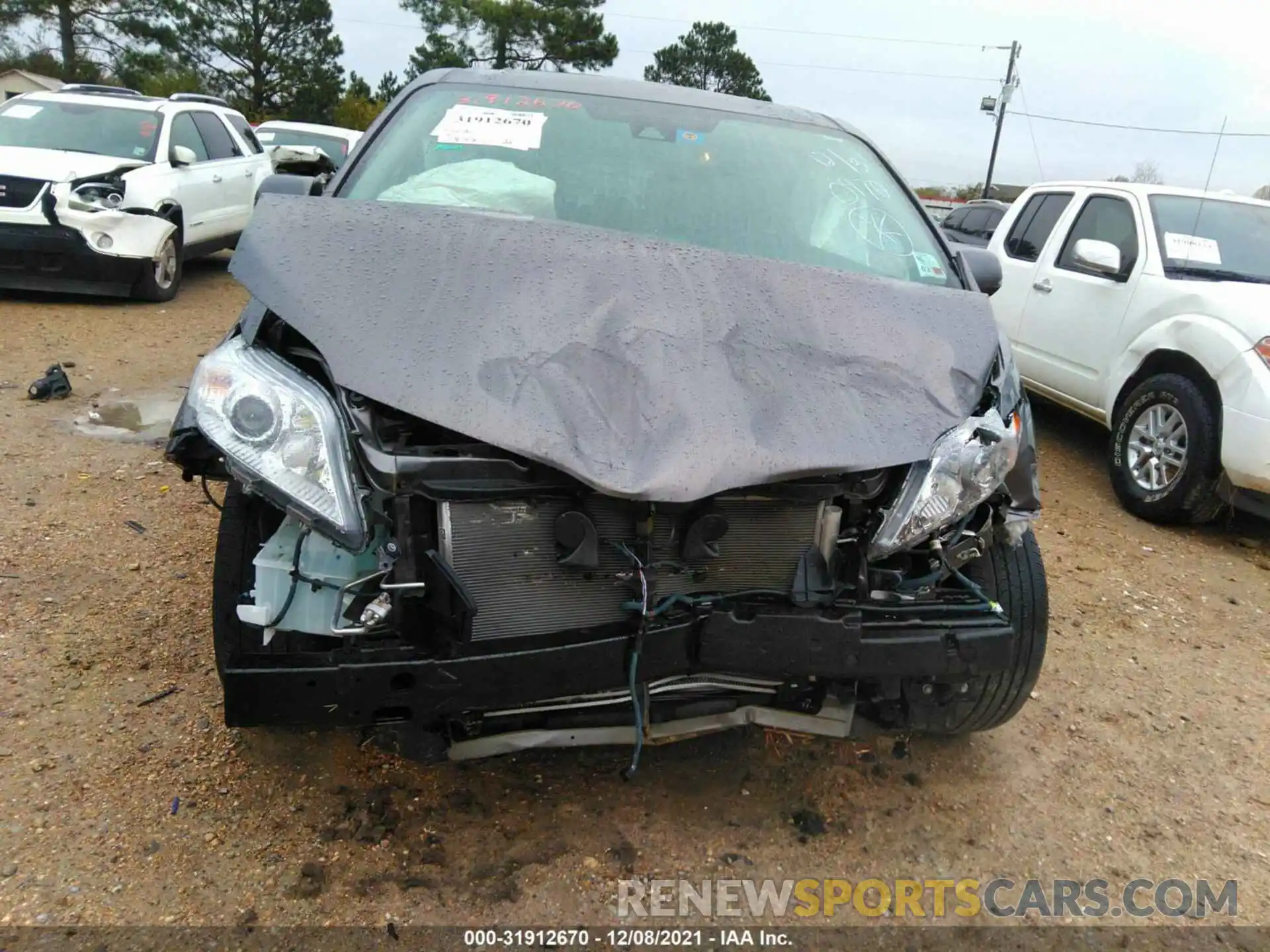 6 Photograph of a damaged car 5TDYZ3DC3LS060970 TOYOTA SIENNA 2020