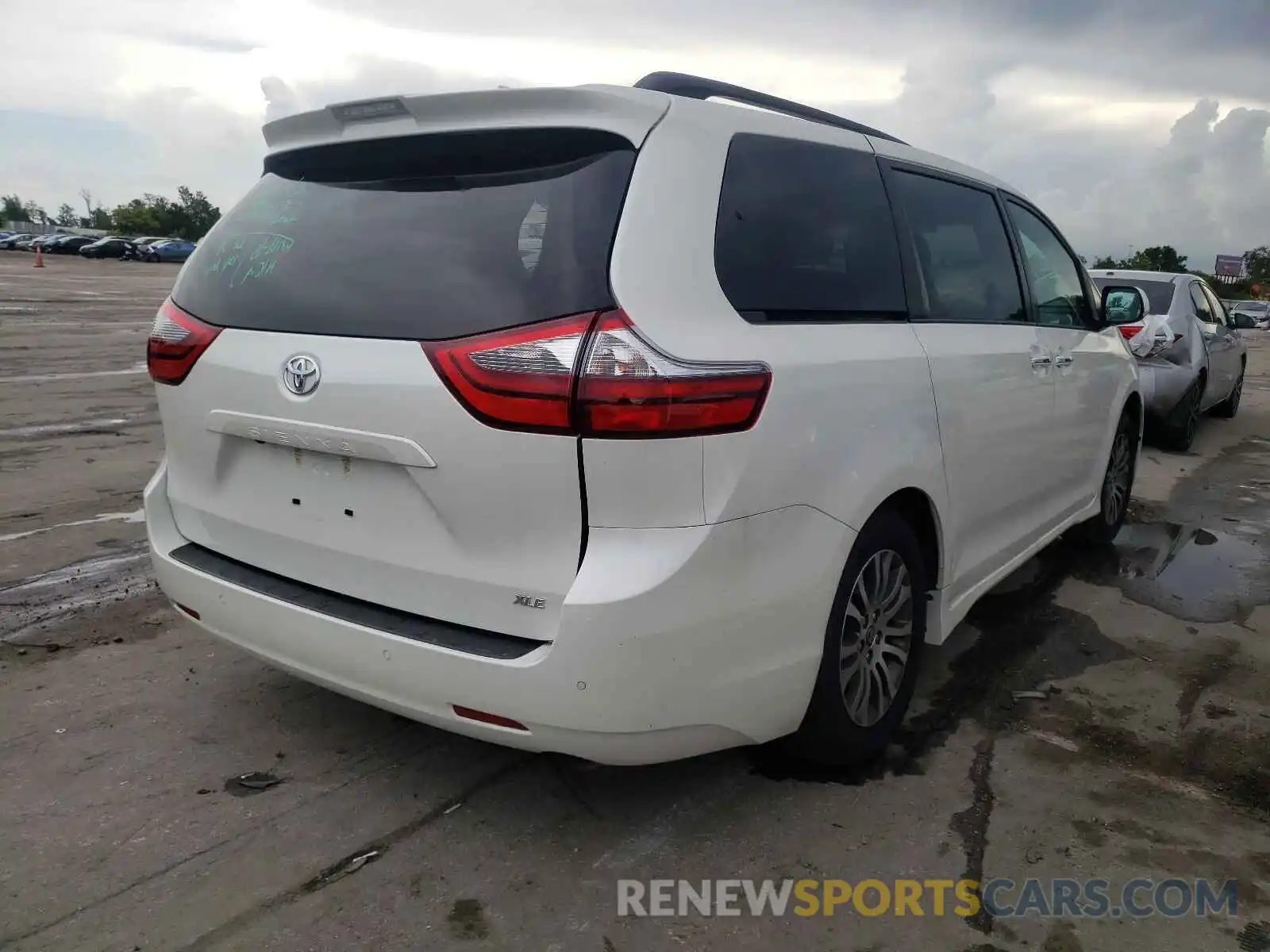 4 Фотография поврежденного автомобиля 5TDYZ3DC3LS079115 TOYOTA SIENNA 2020