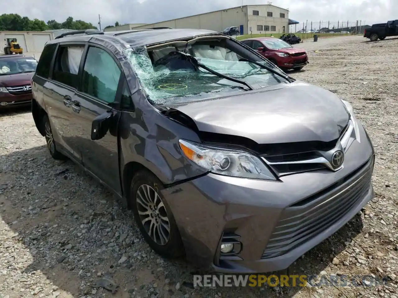 1 Photograph of a damaged car 5TDYZ3DC4LS024639 TOYOTA SIENNA 2020