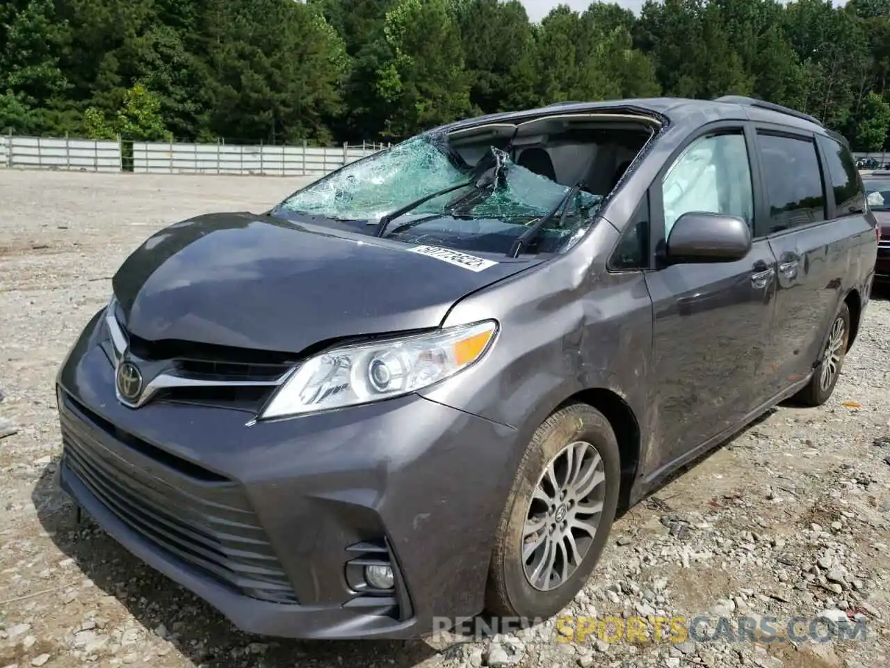 2 Photograph of a damaged car 5TDYZ3DC4LS024639 TOYOTA SIENNA 2020